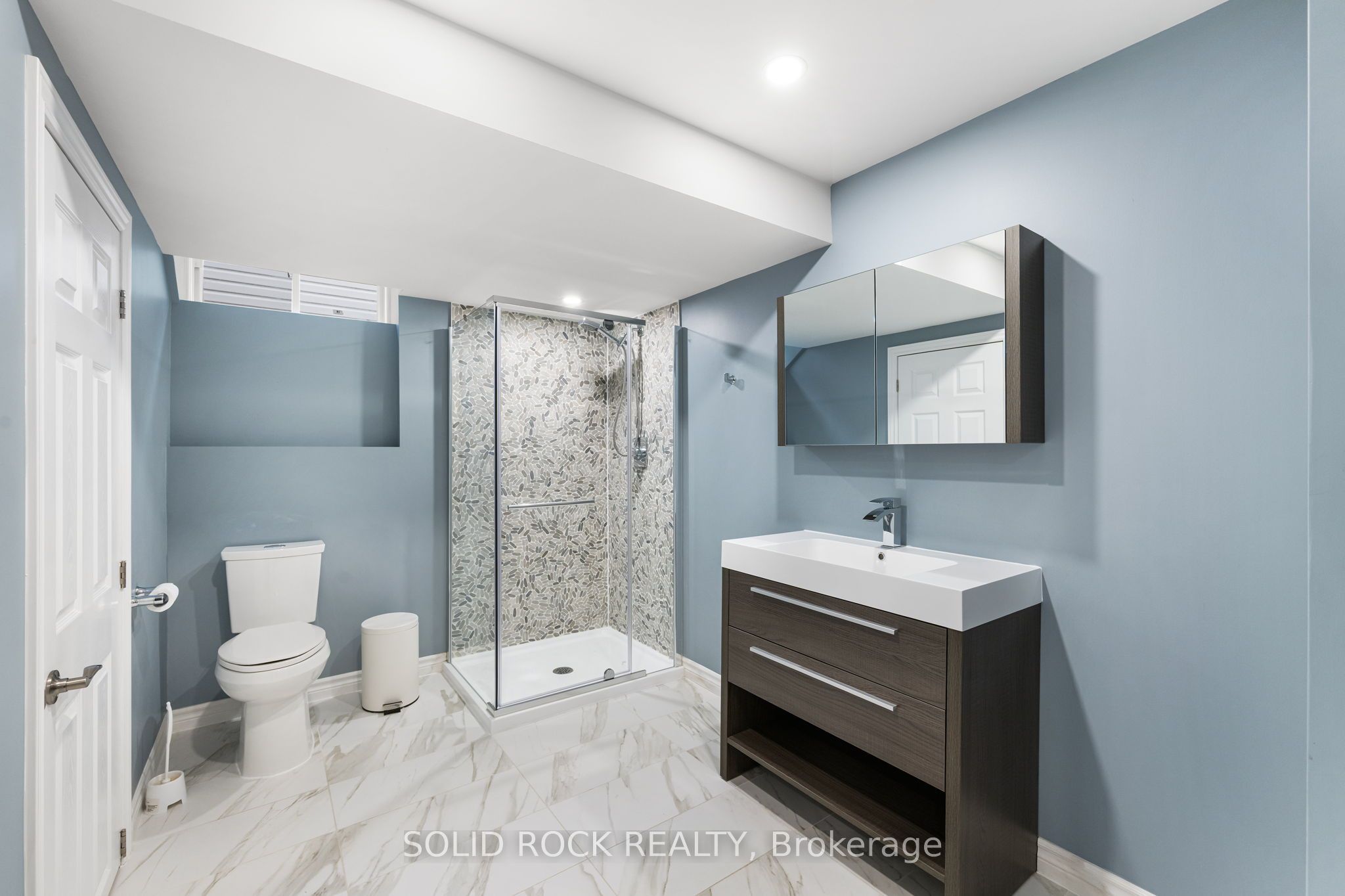 347 Bamburgh Way Property Photo 38