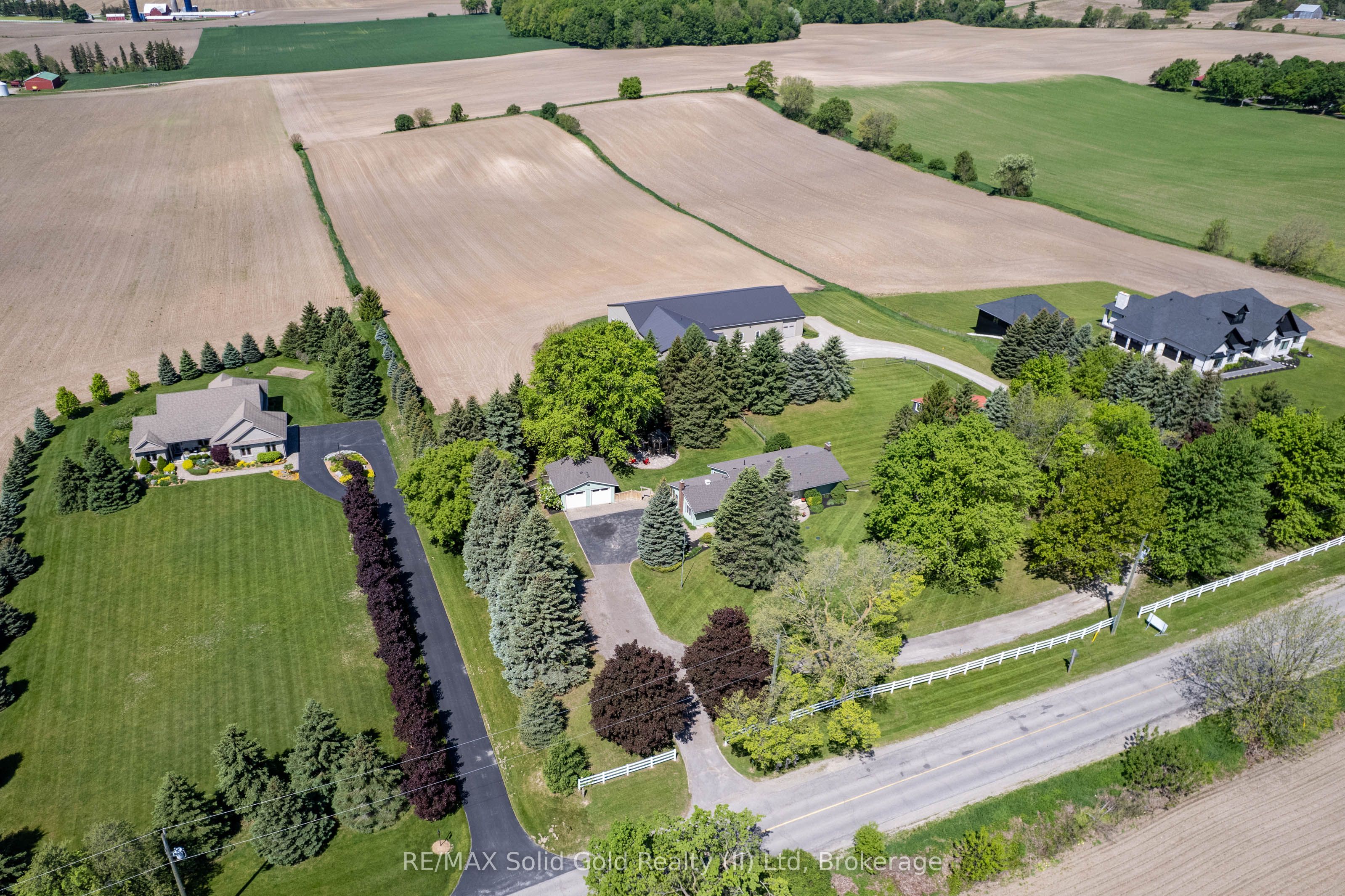 1068 Cameron Road Property Photo 1