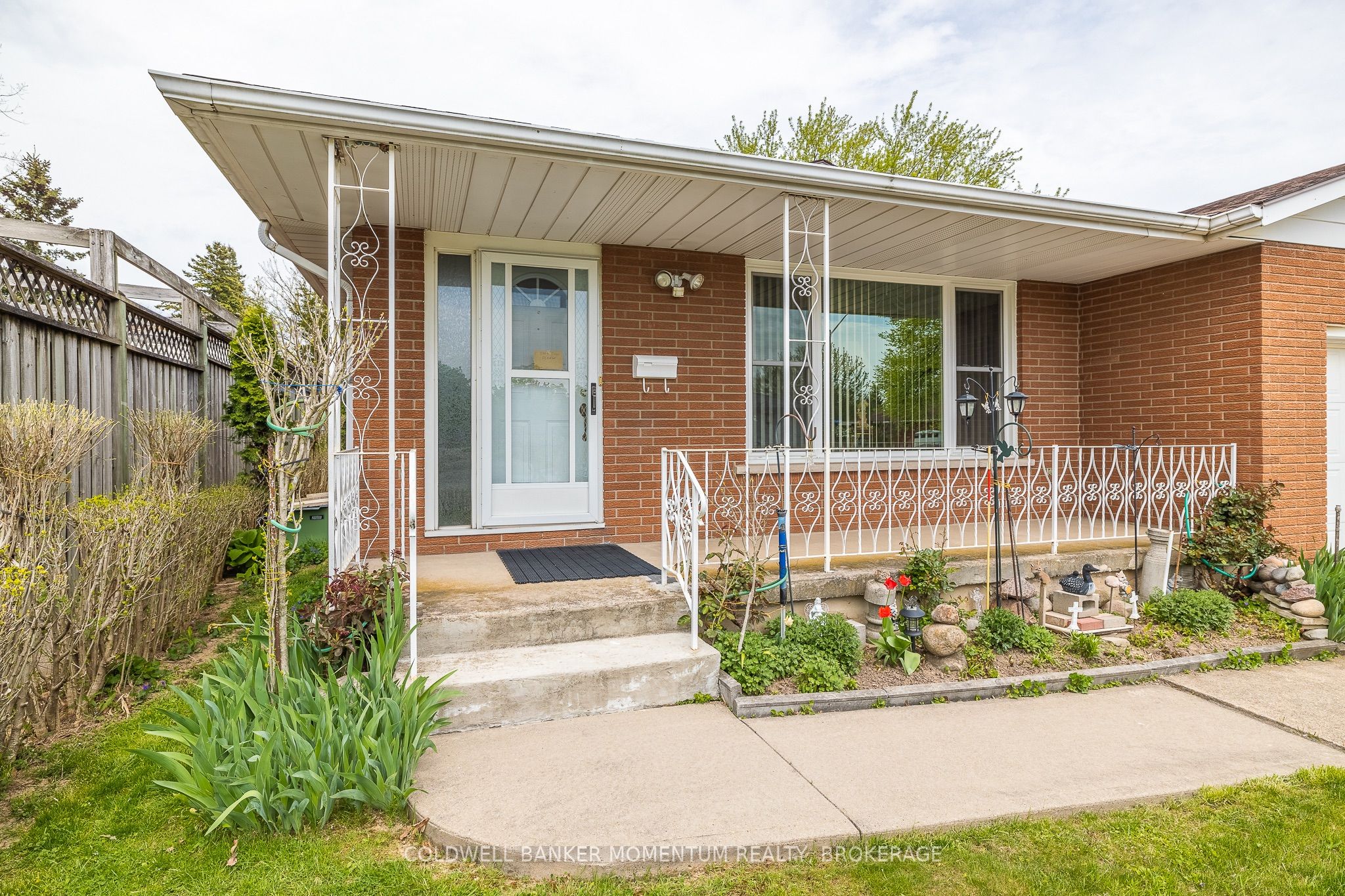 4177 Brookdale Drive Property Photo 4