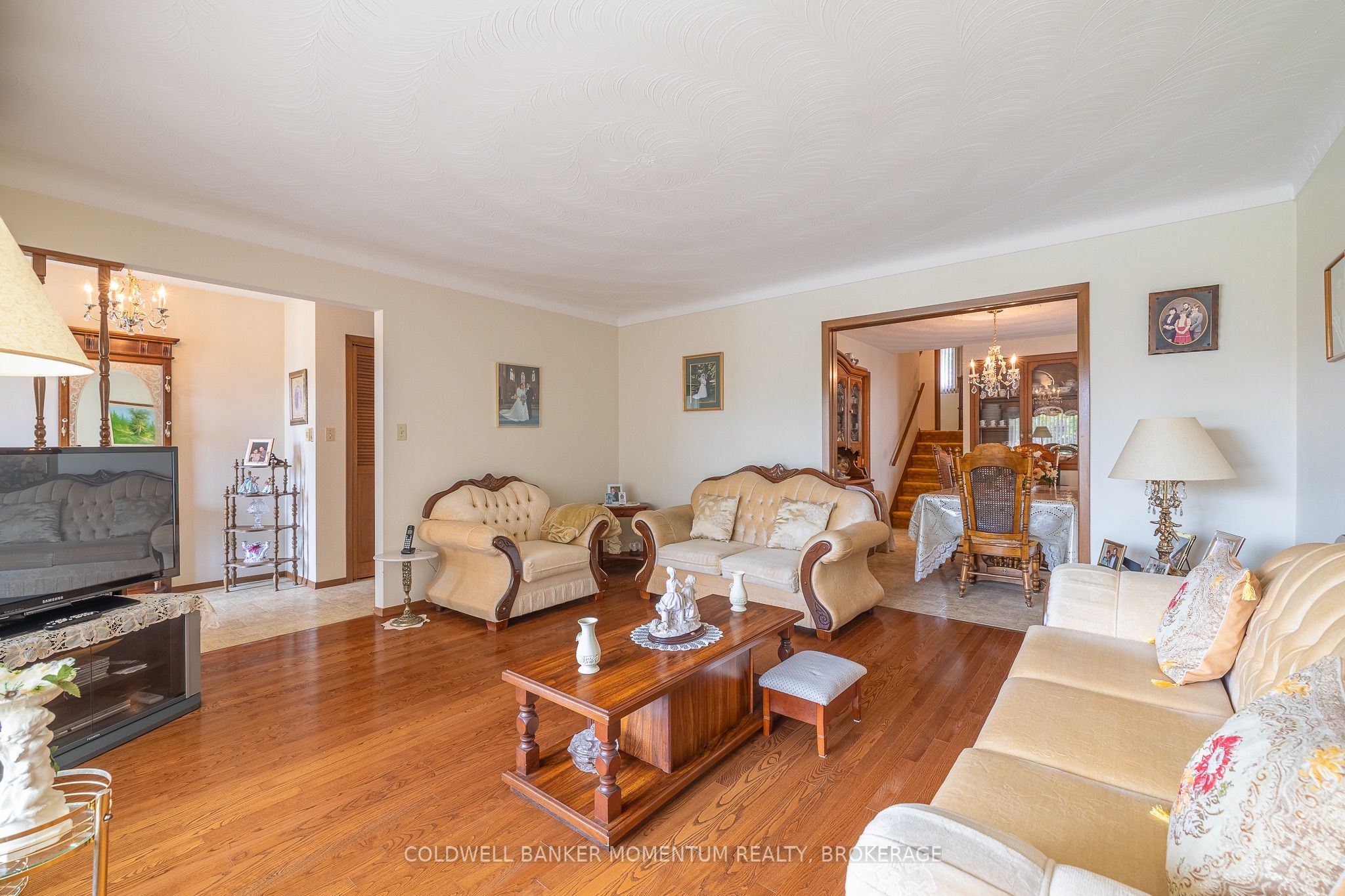 4177 Brookdale Drive Property Photo 8