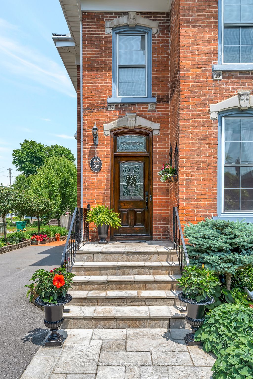 26 Centre Street Property Photo 7