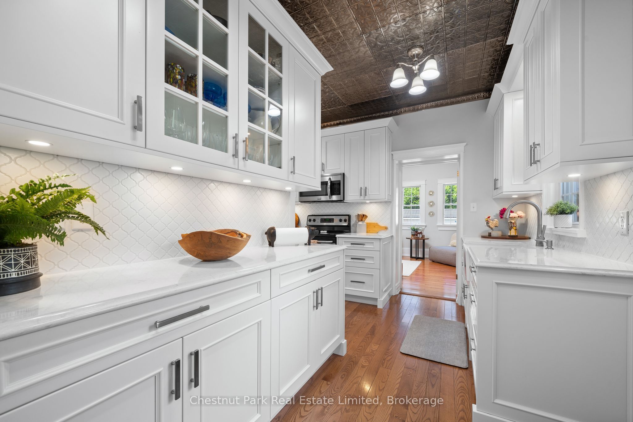 26 Centre Street Property Photo 16