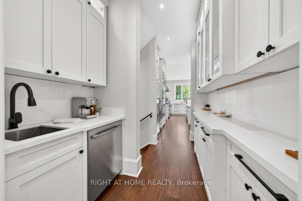 64 Ravina Crescent Property Photo 13