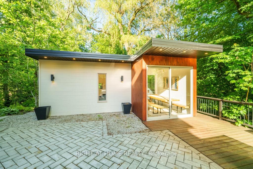 64 Ravina Crescent Property Photo 47