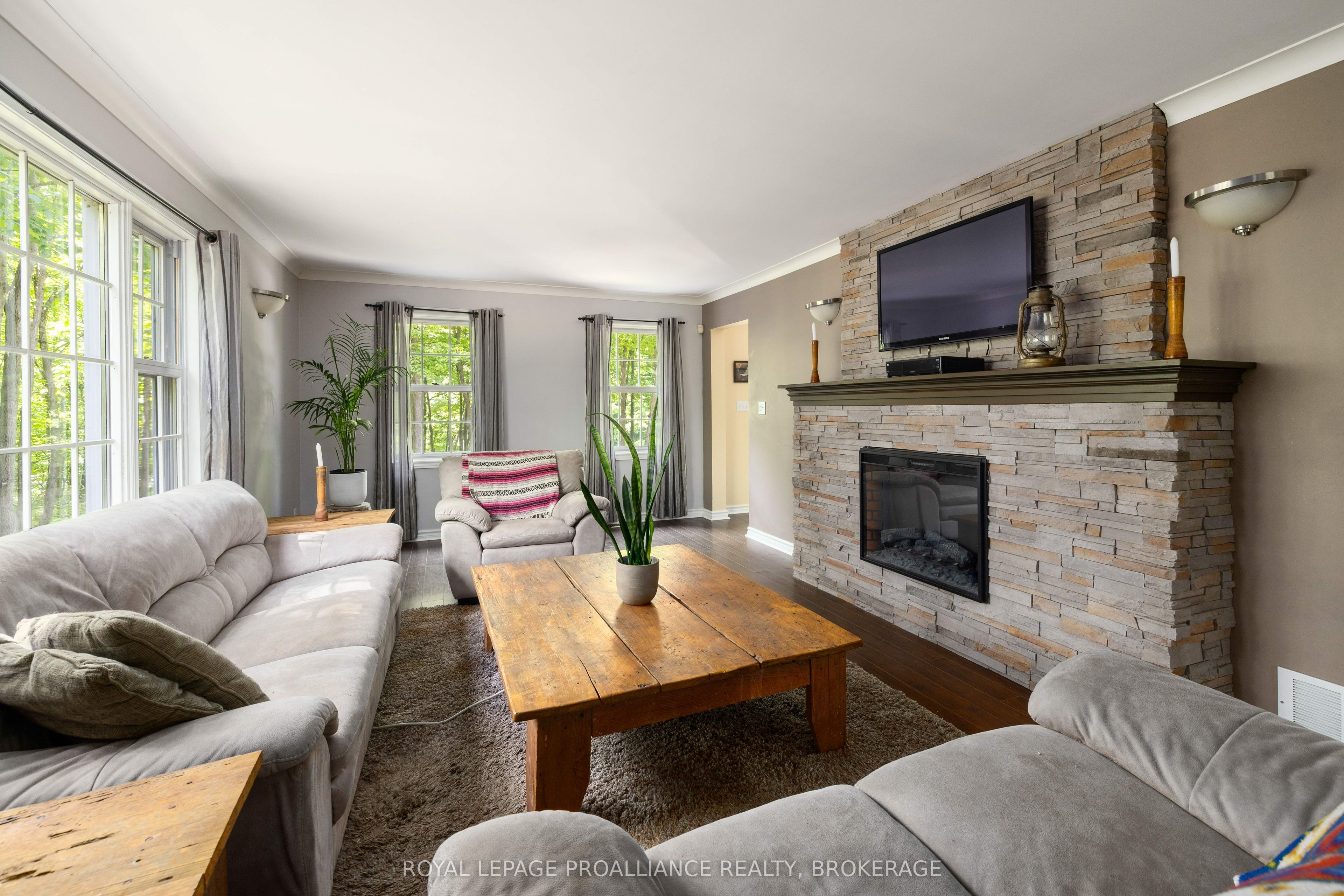 1403 Norway Road Property Photo 20