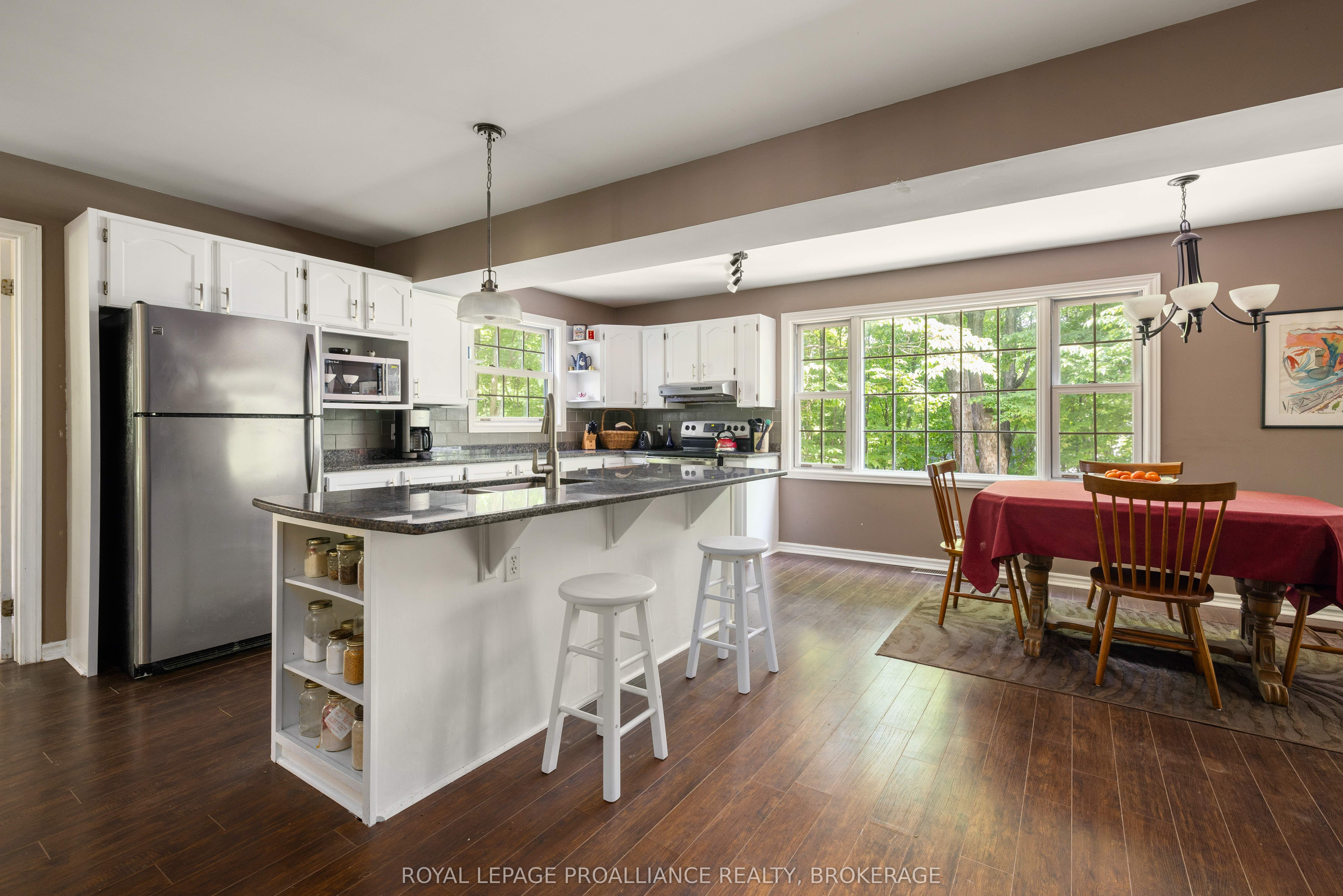 1403 Norway Road Property Photo 28