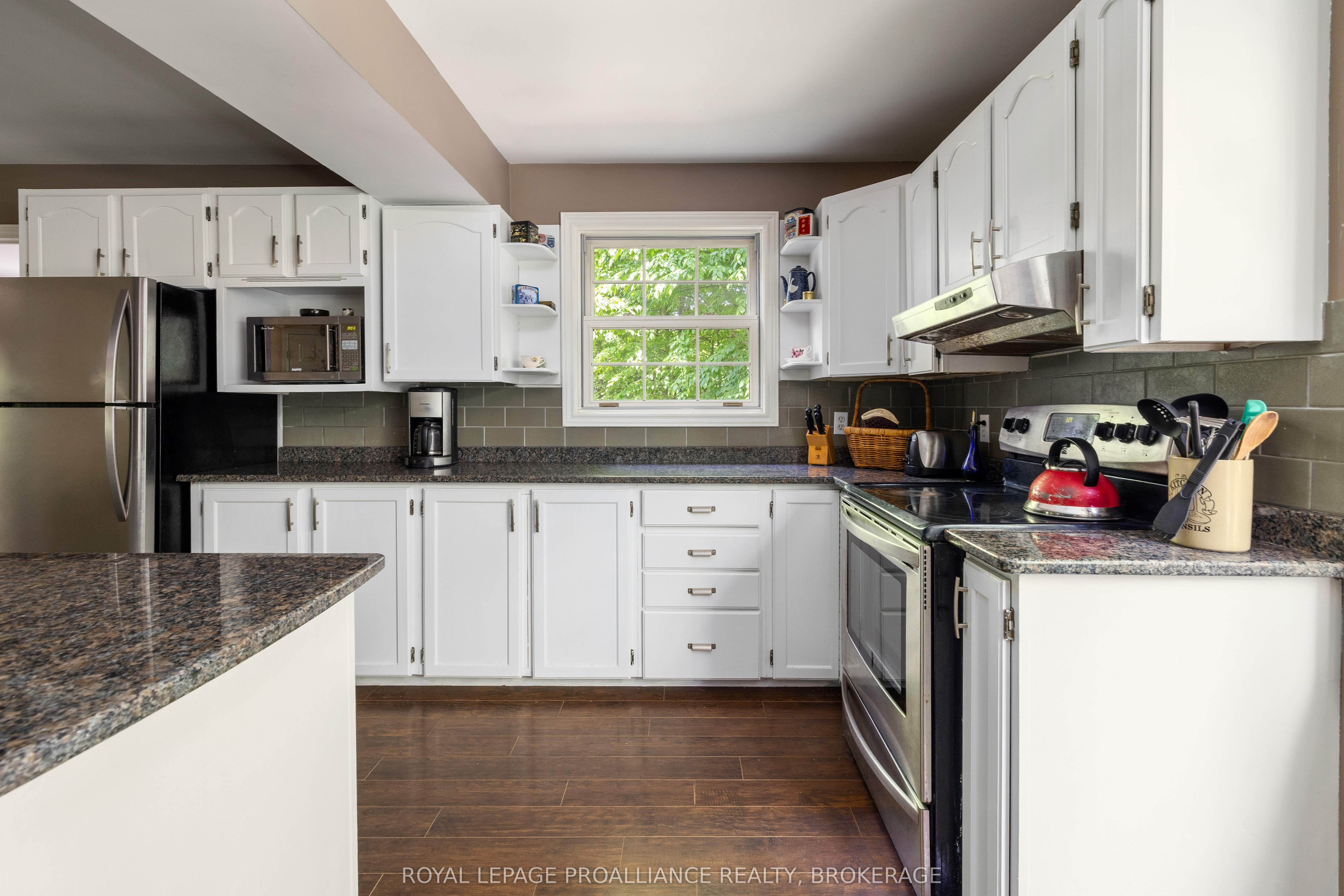 1403 Norway Road Property Photo 30