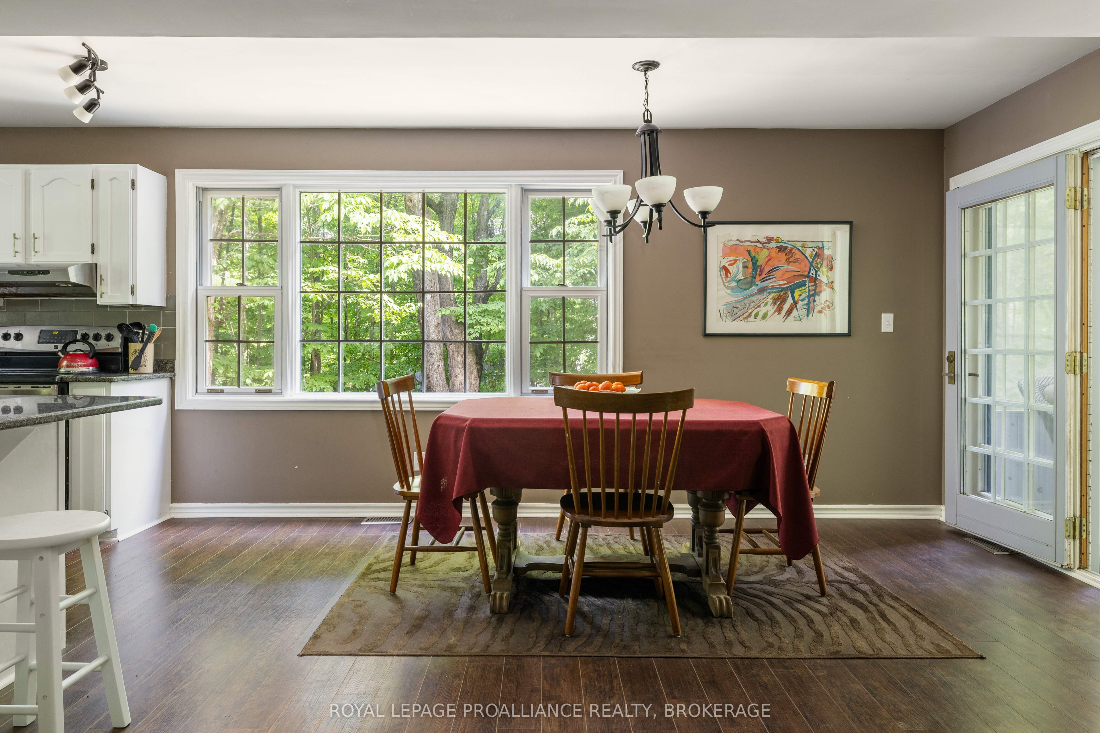 1403 Norway Road Property Photo 32