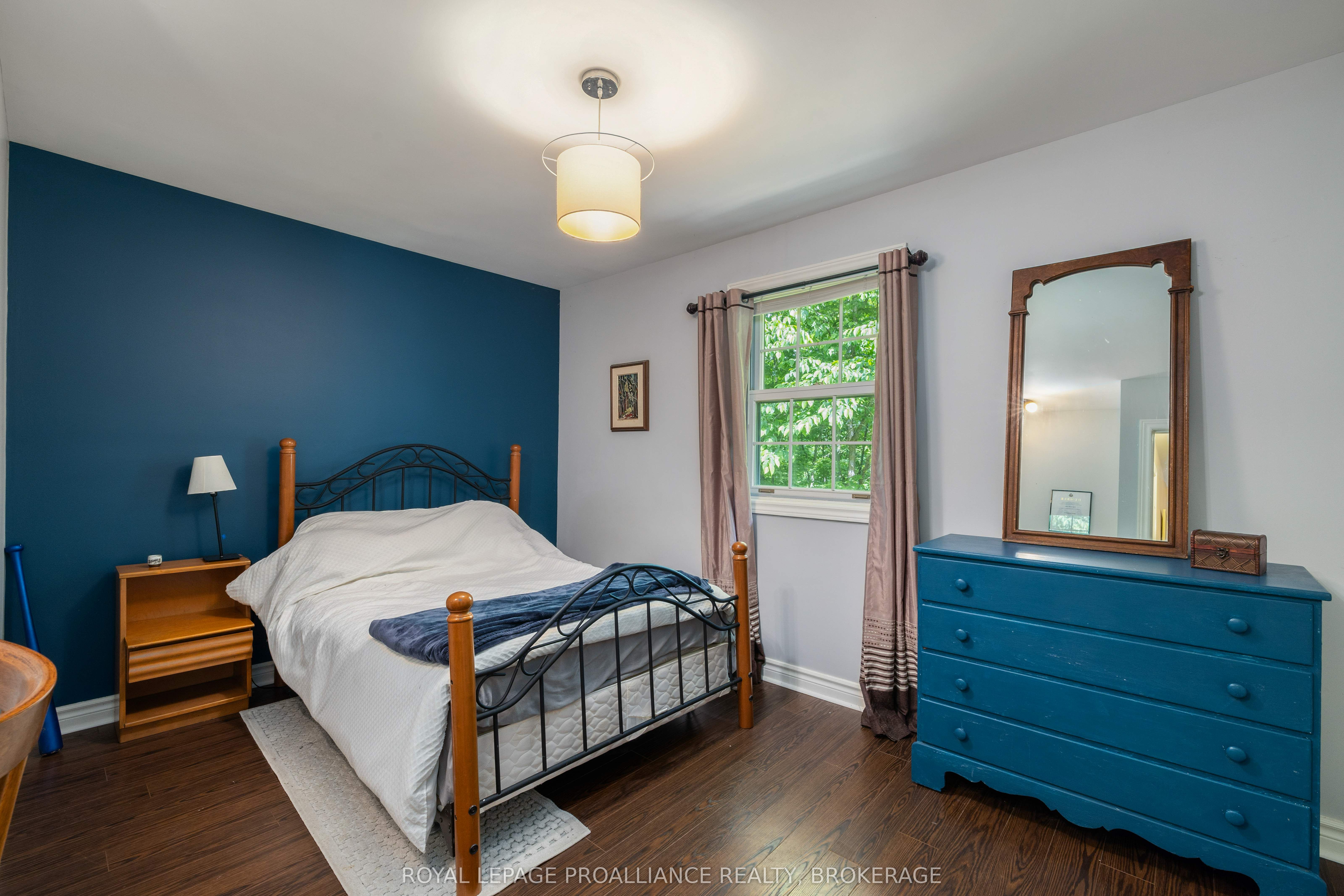 1403 Norway Road Property Photo 38