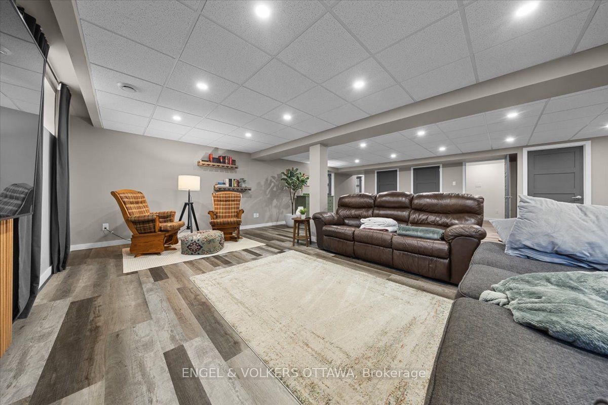 34 Granite Street Property Photo 29