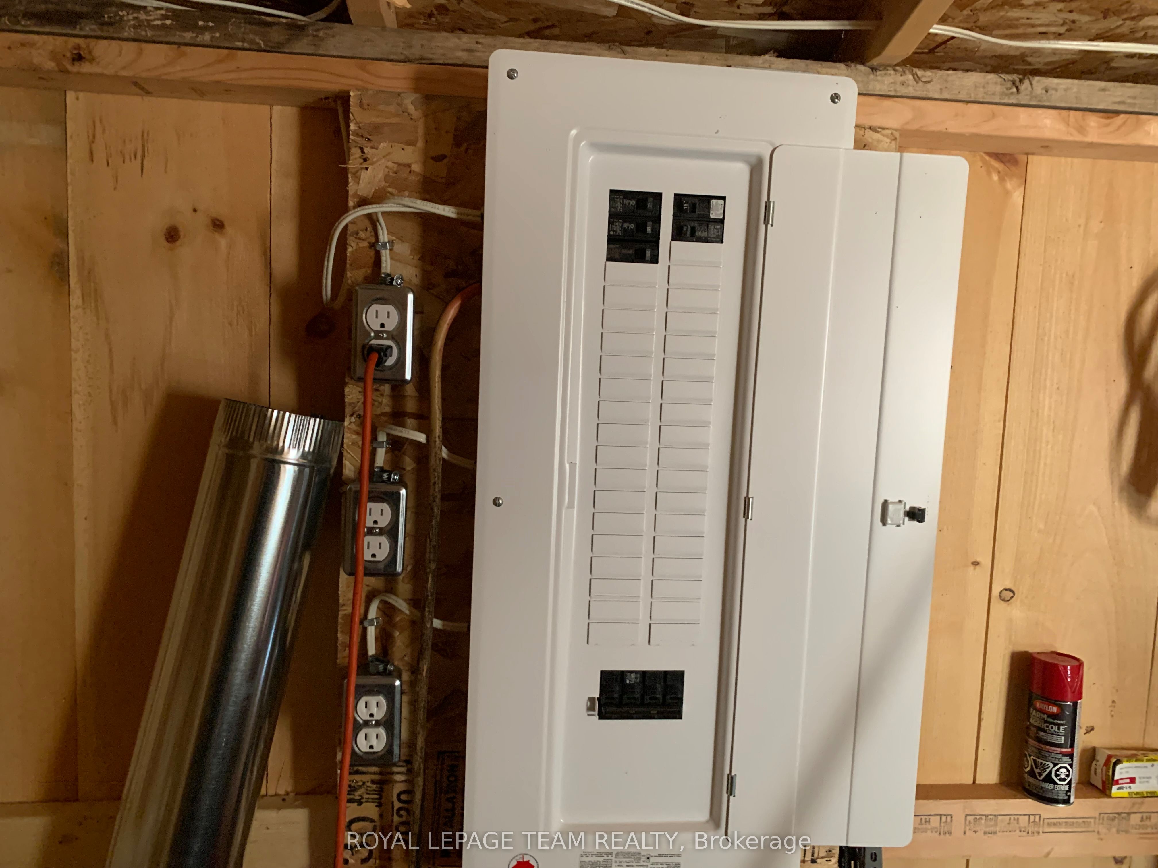 2614 Hass Road Property Photo 5