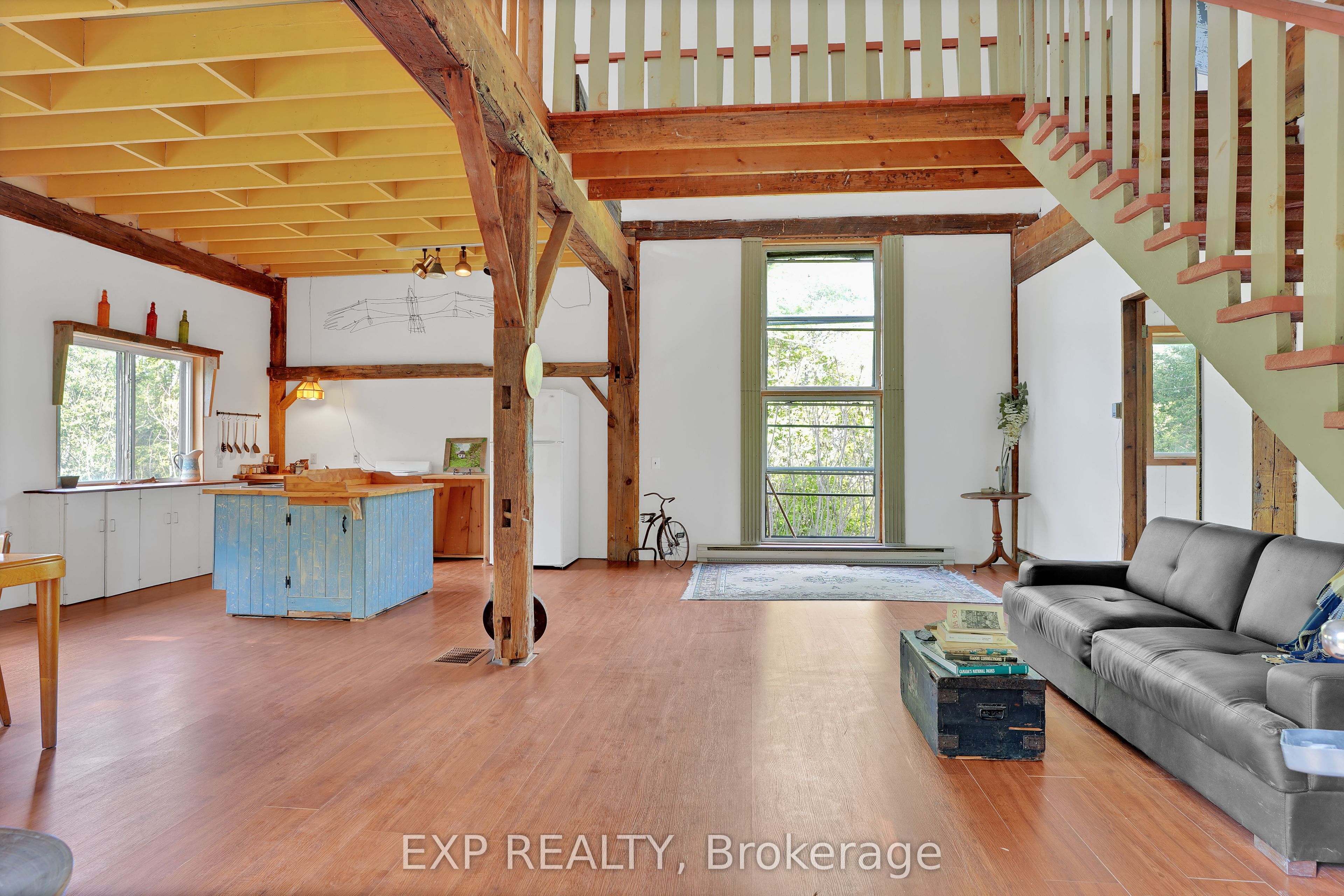 1057 Macduff Road Property Photo 4