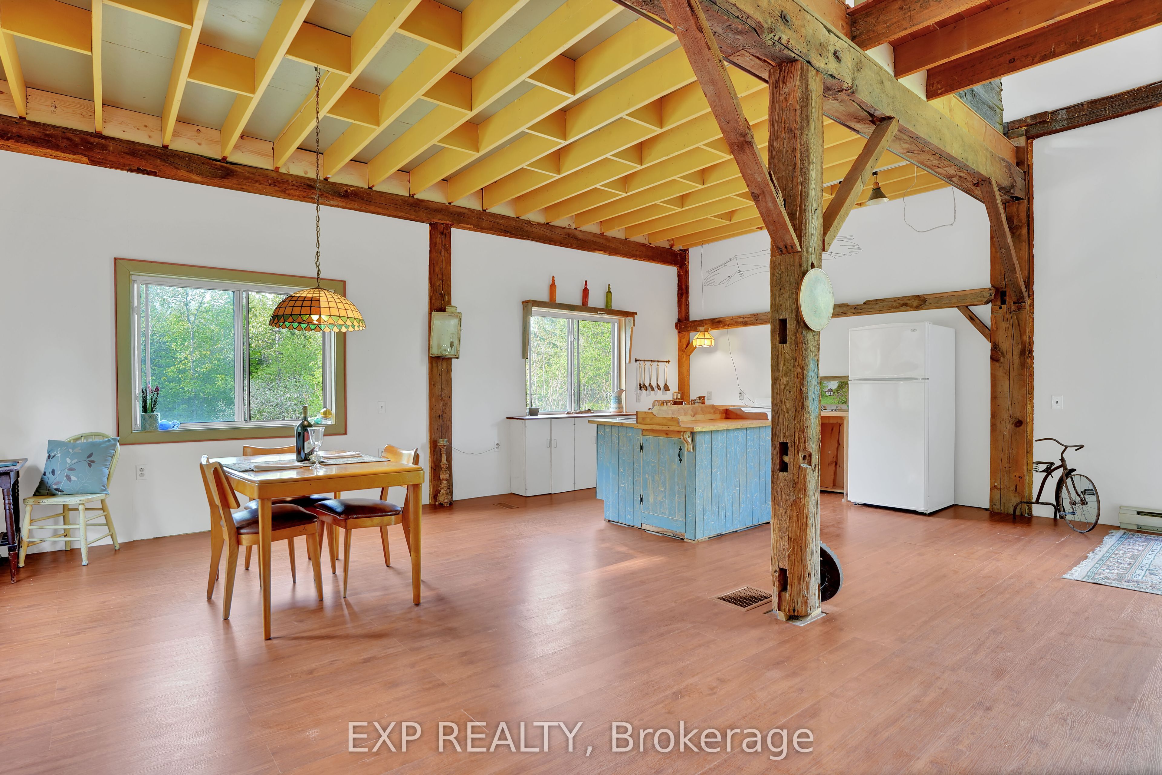 1057 Macduff Road Property Photo 9