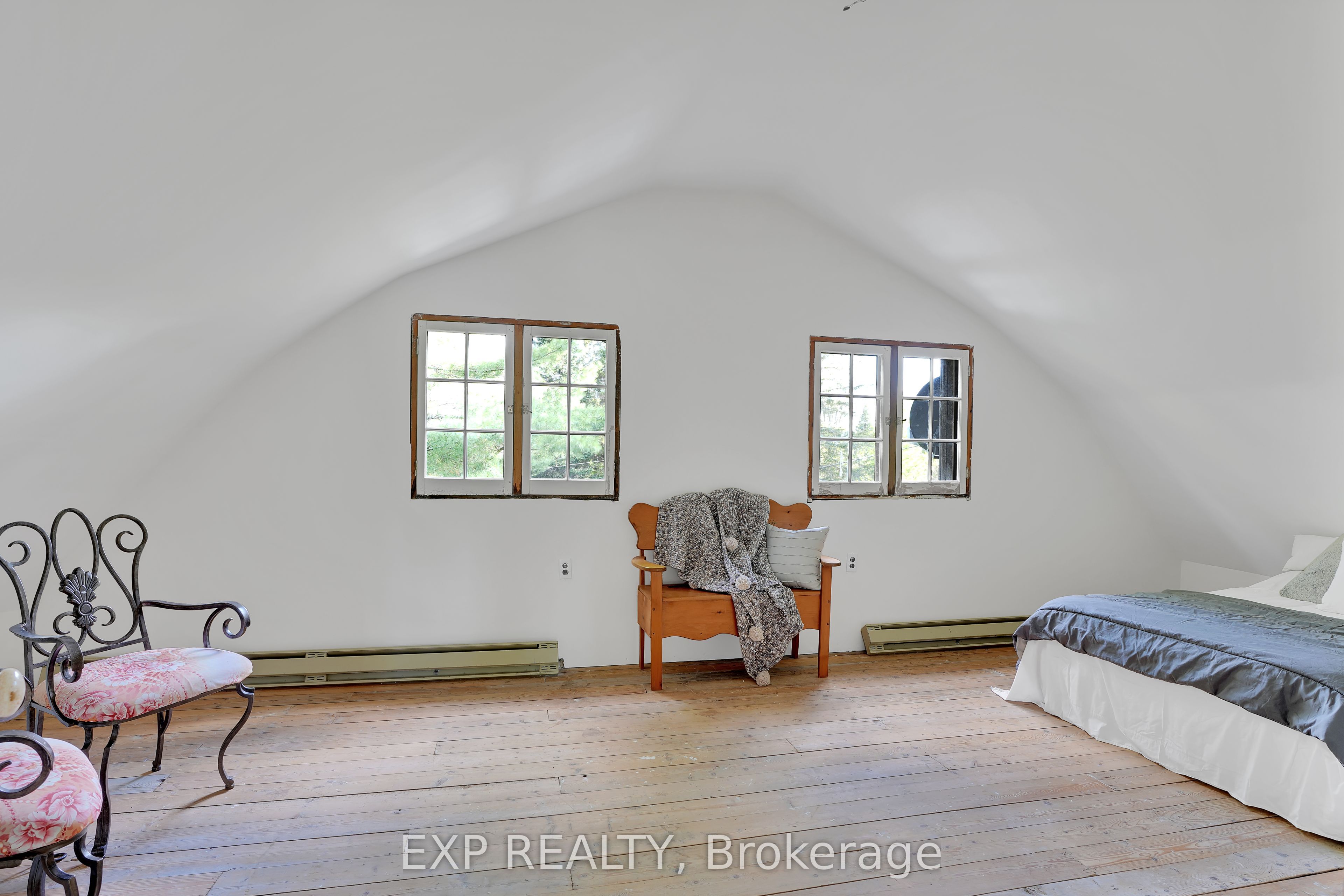 1057 Macduff Road Property Photo 15