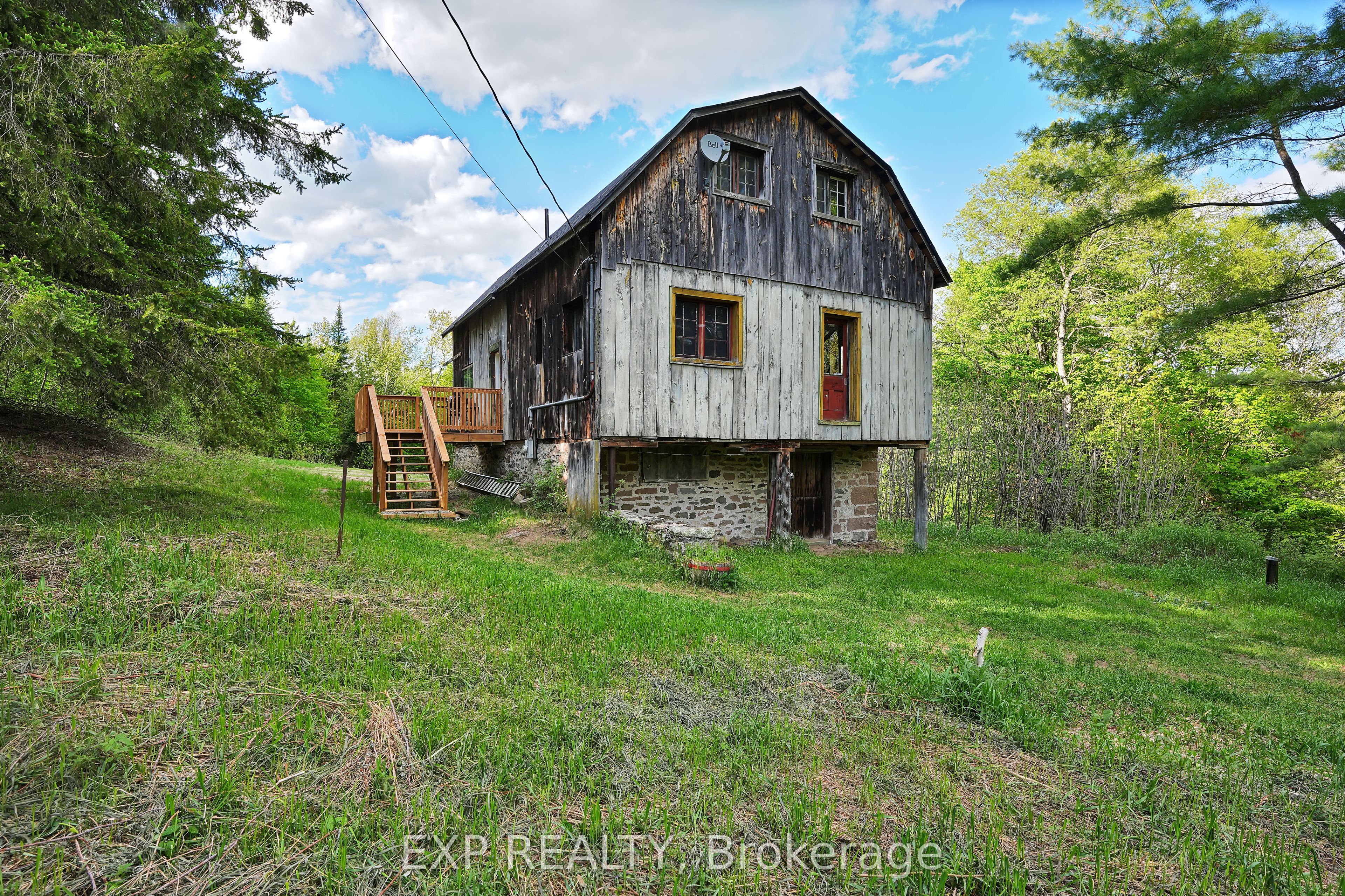 1057 Macduff Road Property Photo 28