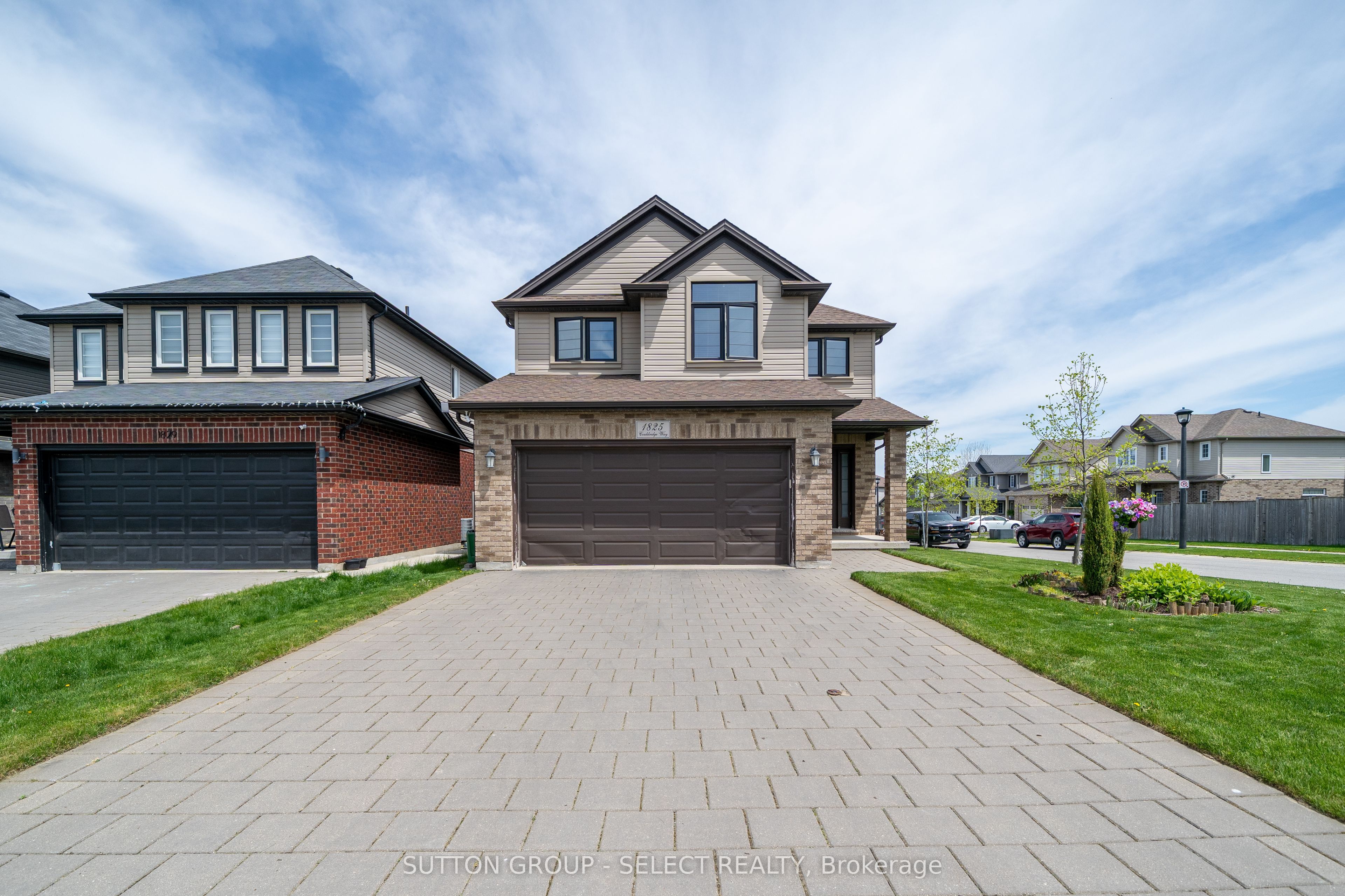 1825 Couldridge Way Property Photo 1