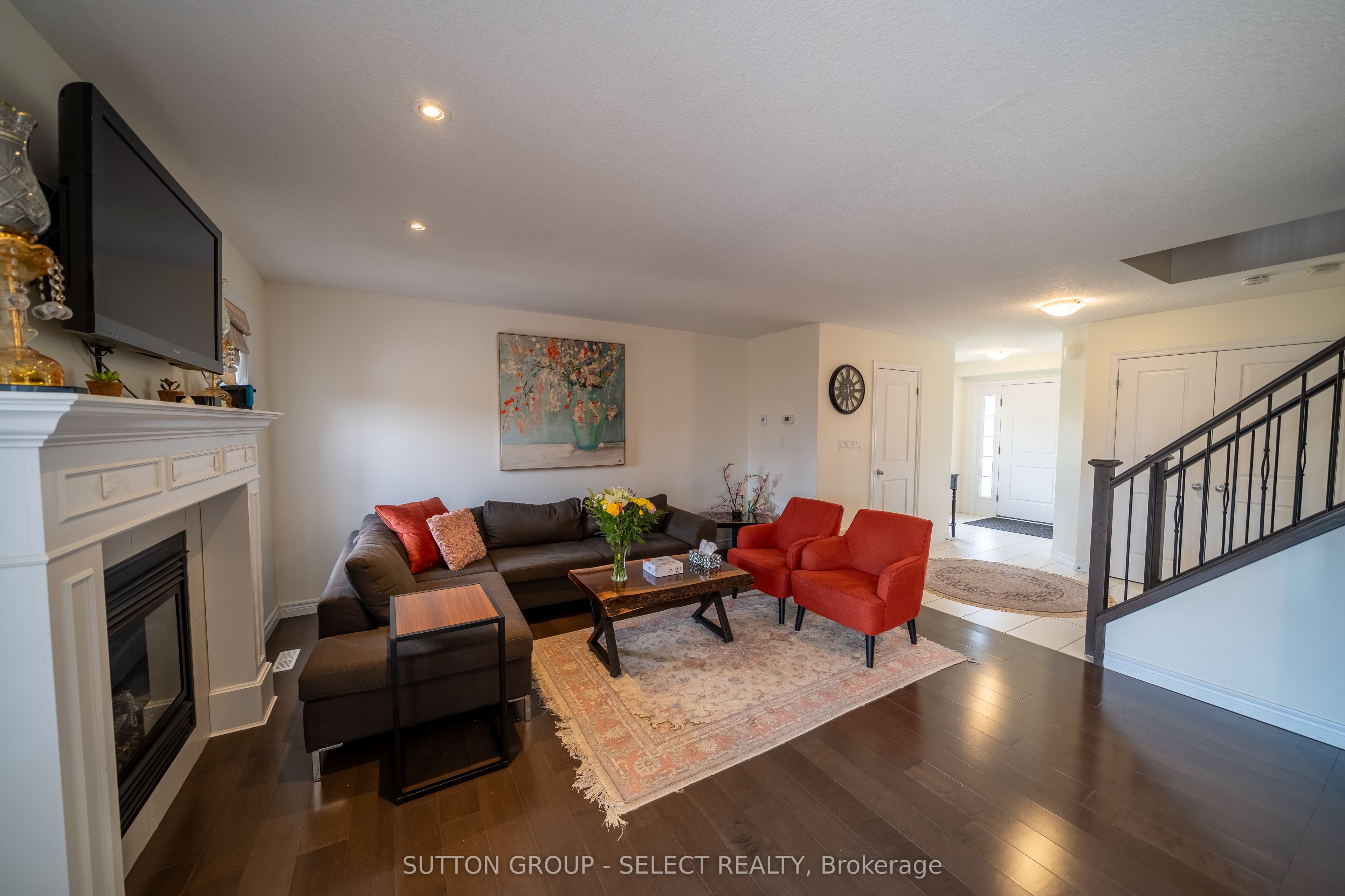 1825 Couldridge Way Property Photo 11