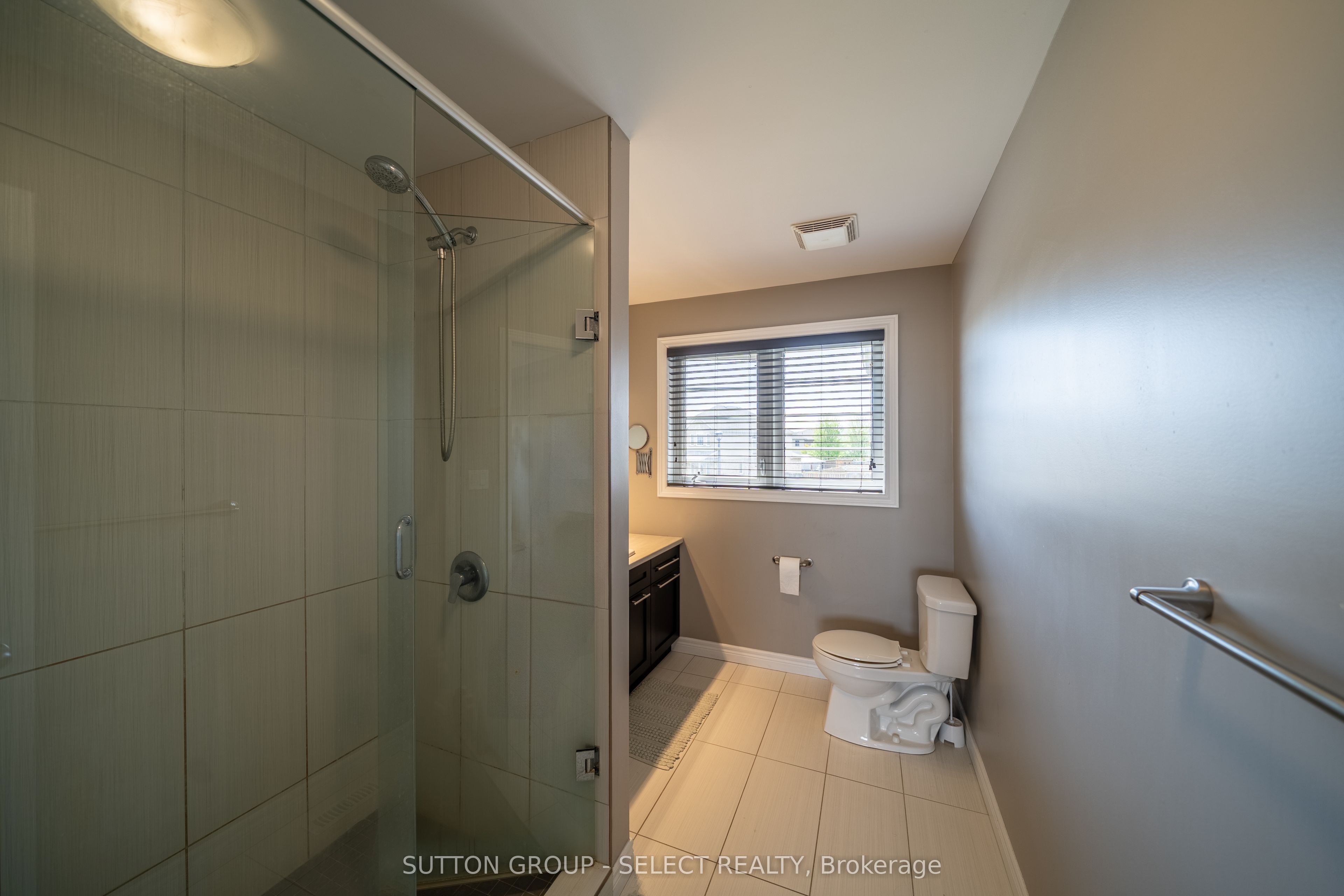 1825 Couldridge Way Property Photo 17