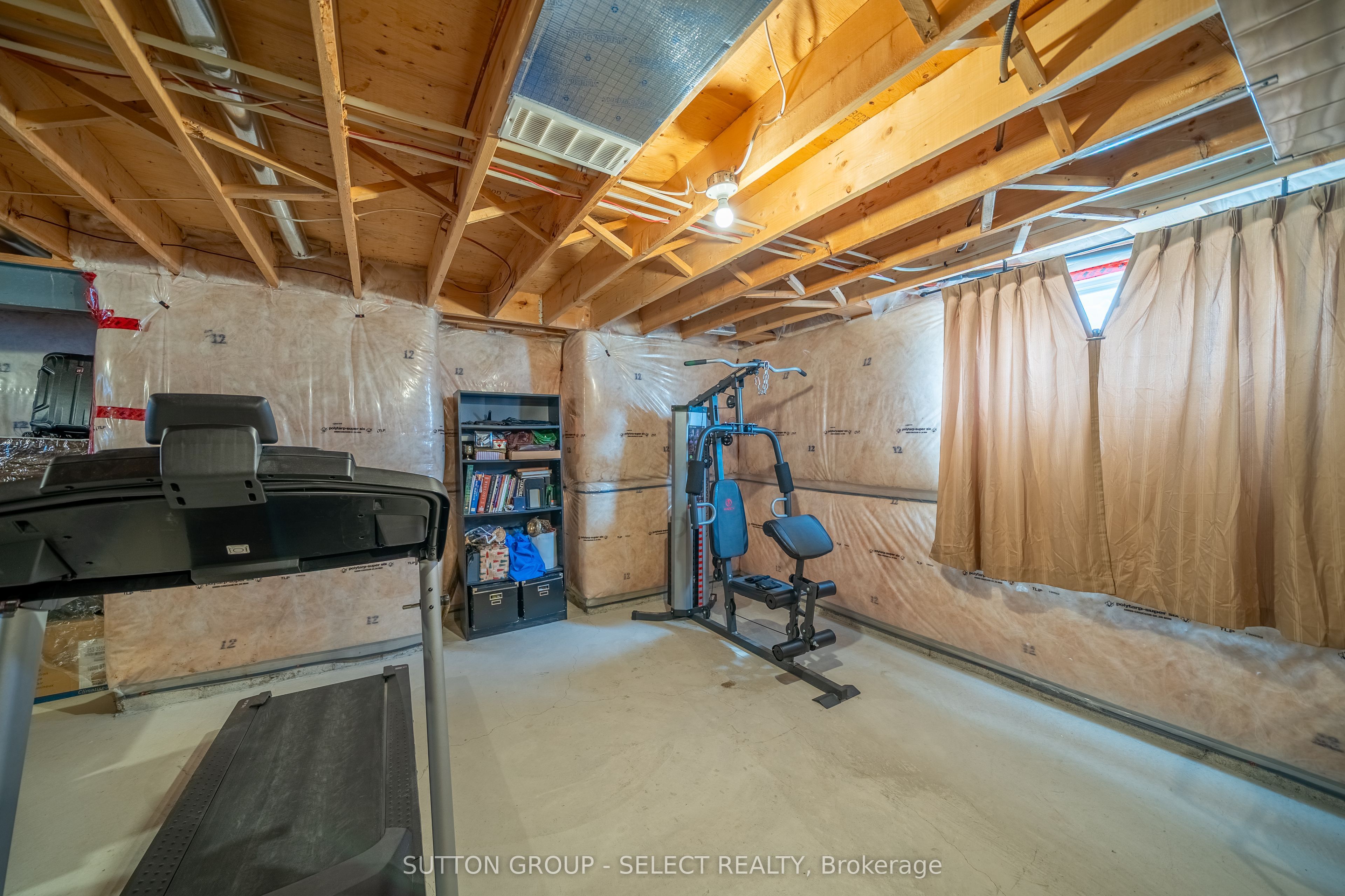 1825 Couldridge Way Property Photo 24