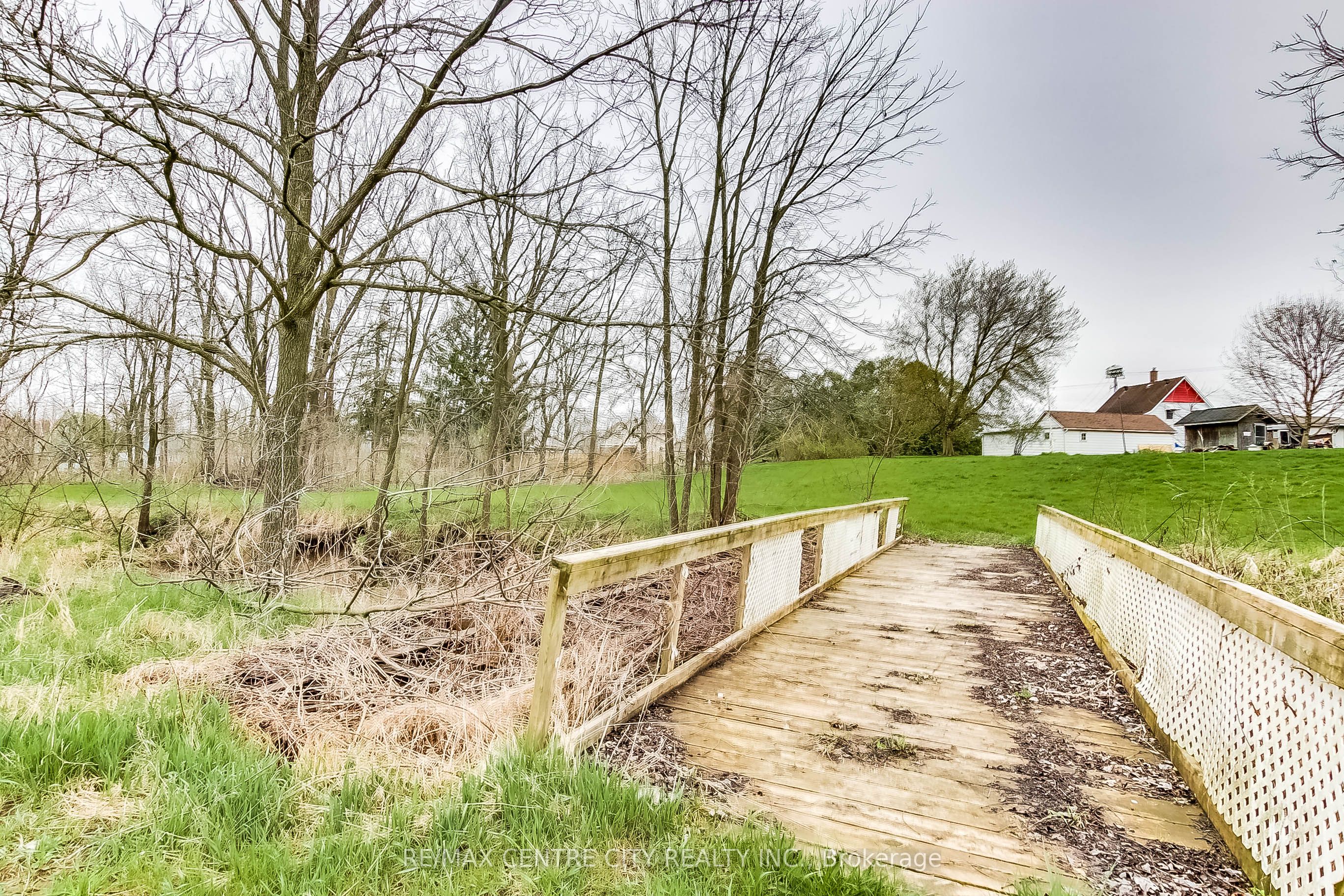 40024 Talbot Line Property Photo 26