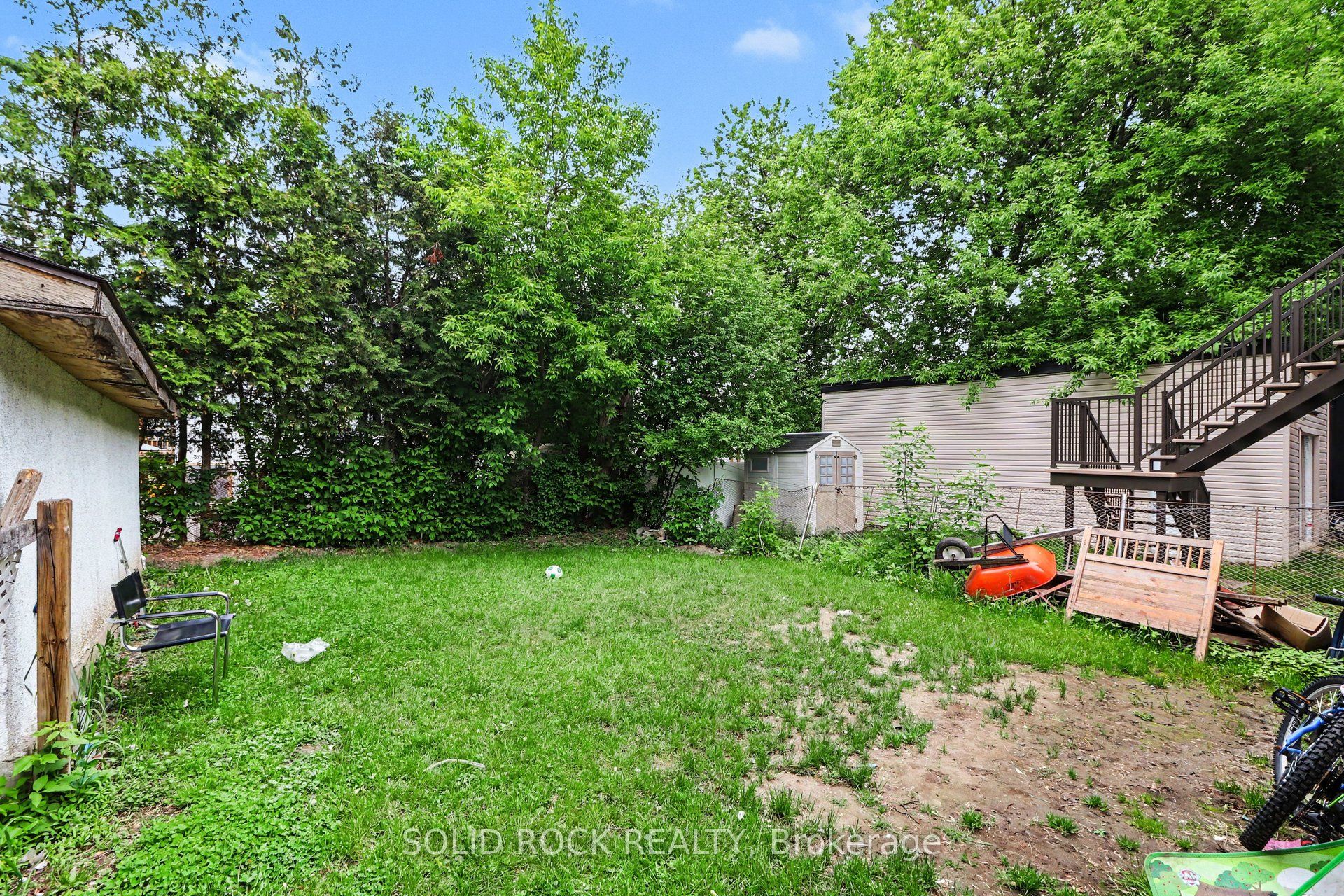 89 Marier Avenue Property Photo 6
