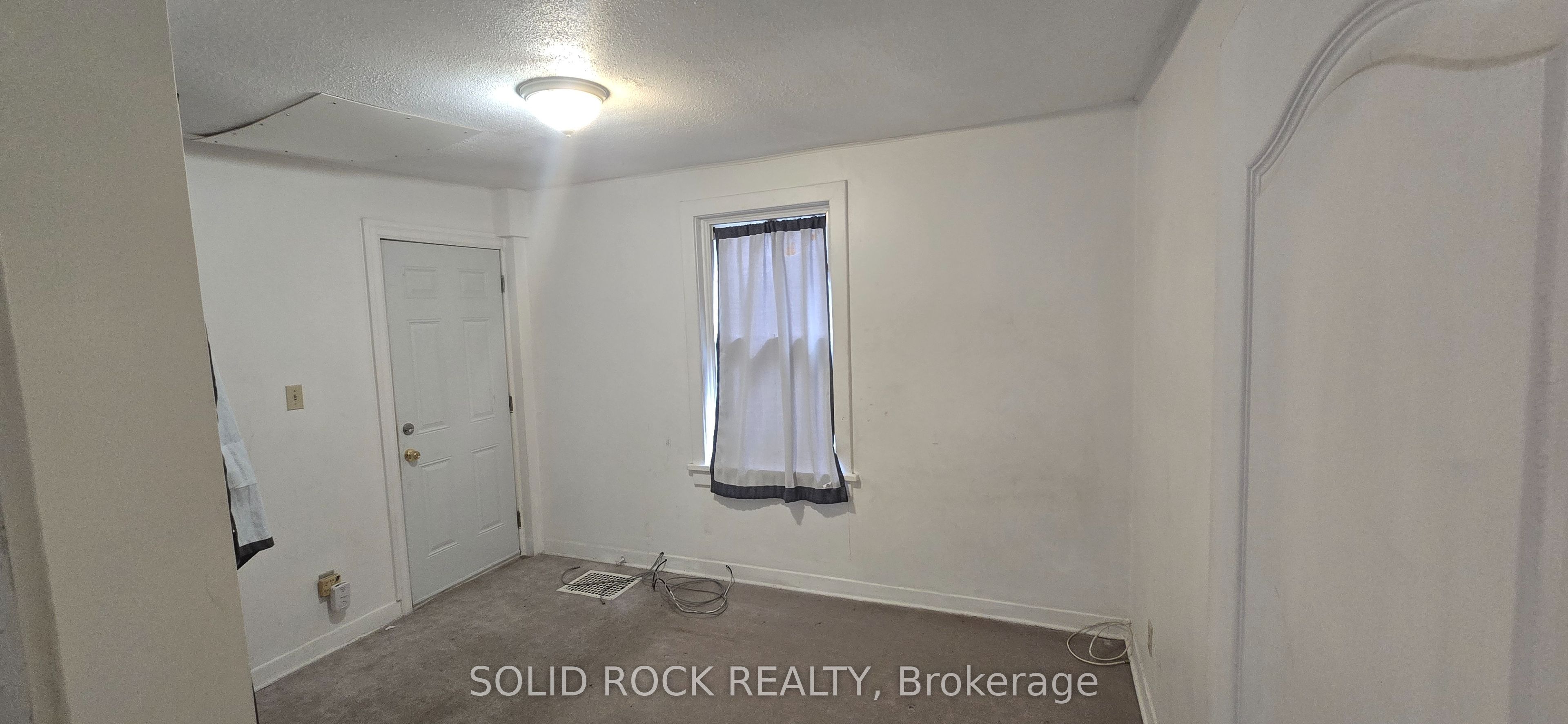 89 Marier Avenue Property Photo 15