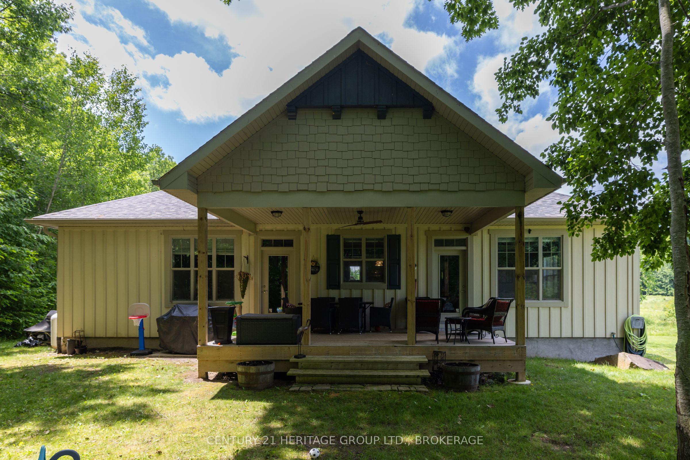 1071 Cranberry Cove Lane Property Photo 7