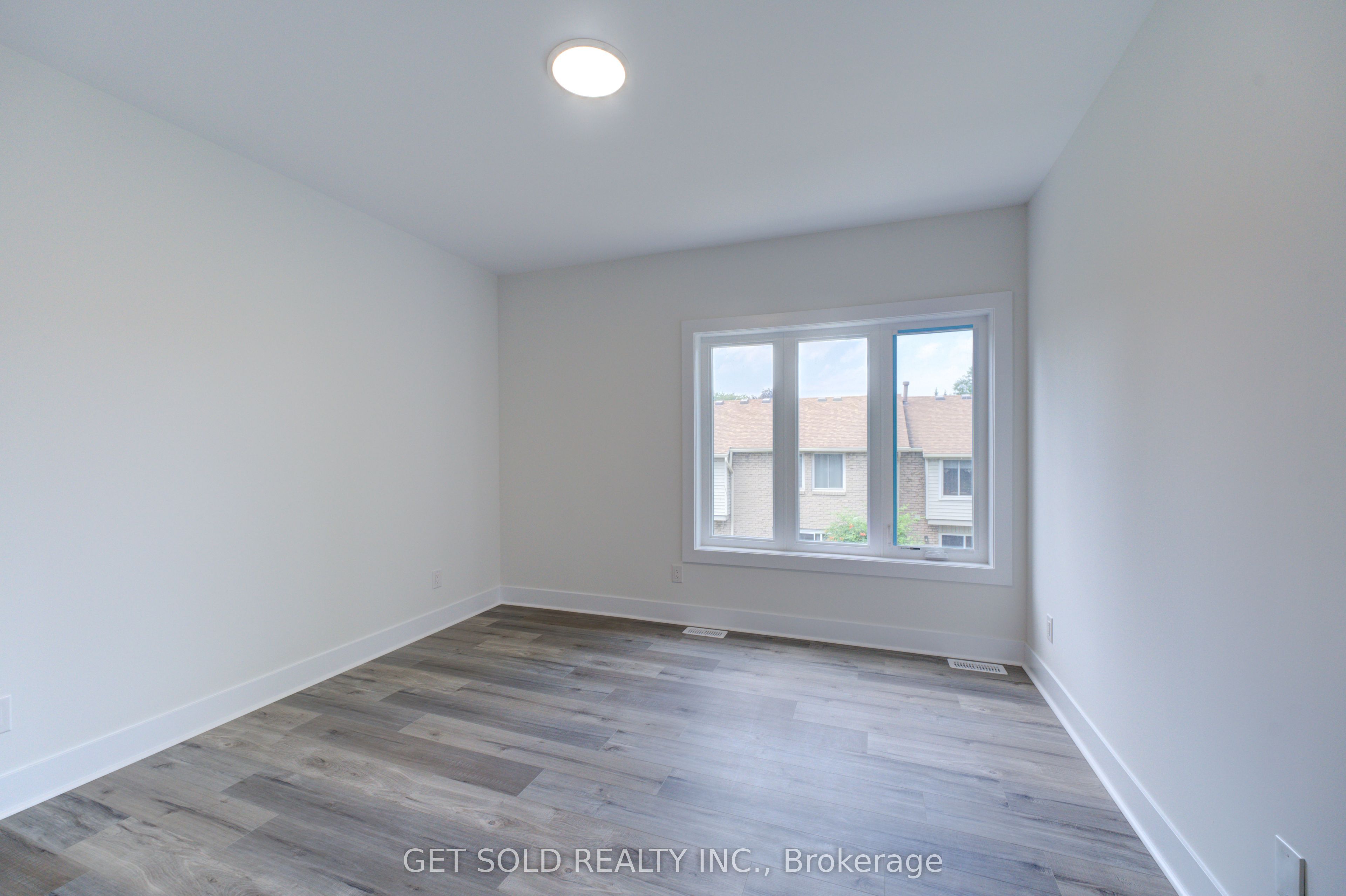6701 Thorold Stone Road 1 Property Photo 10