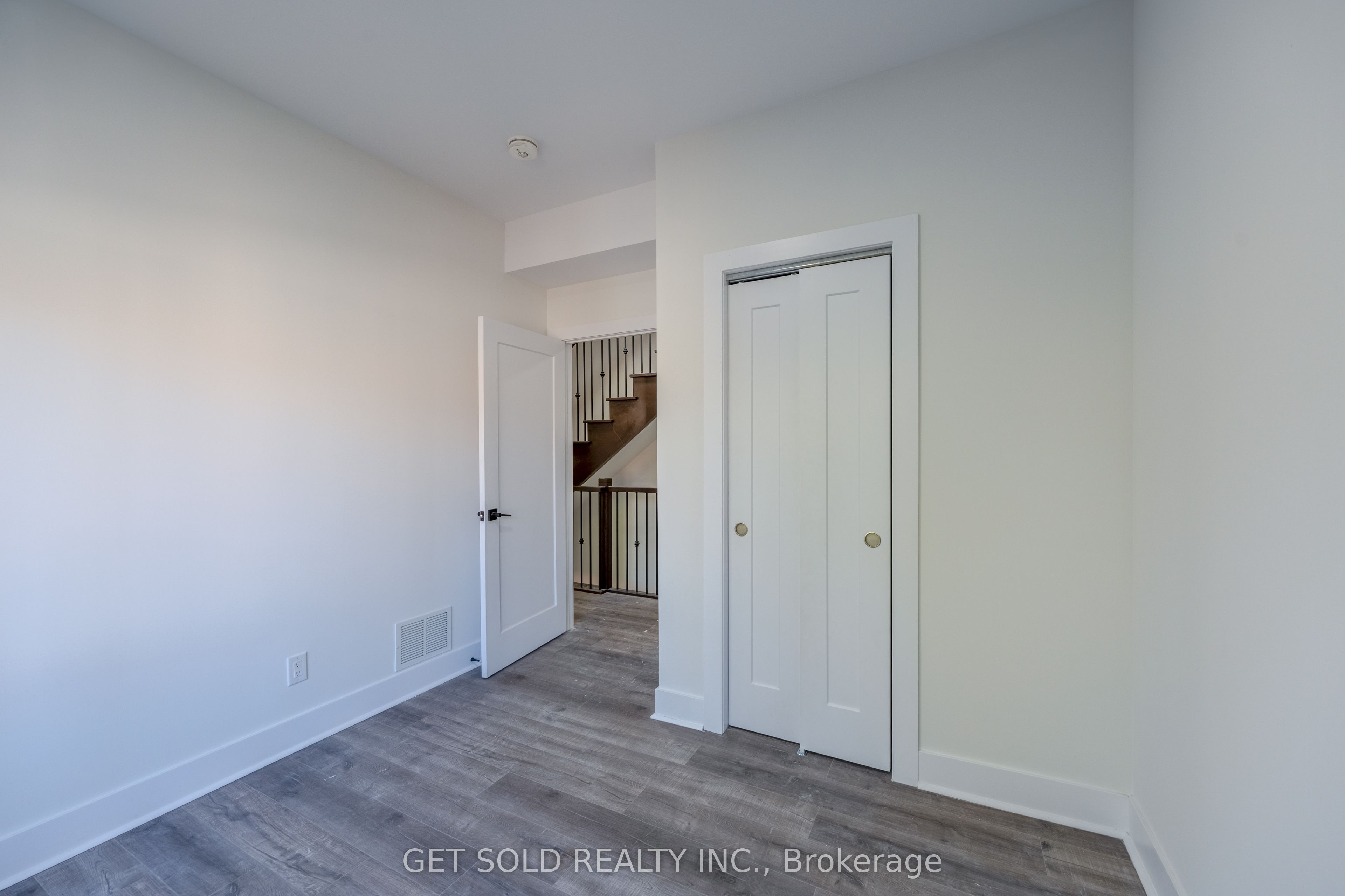 6701 Thorold Stone Road 5 Property Photo 16