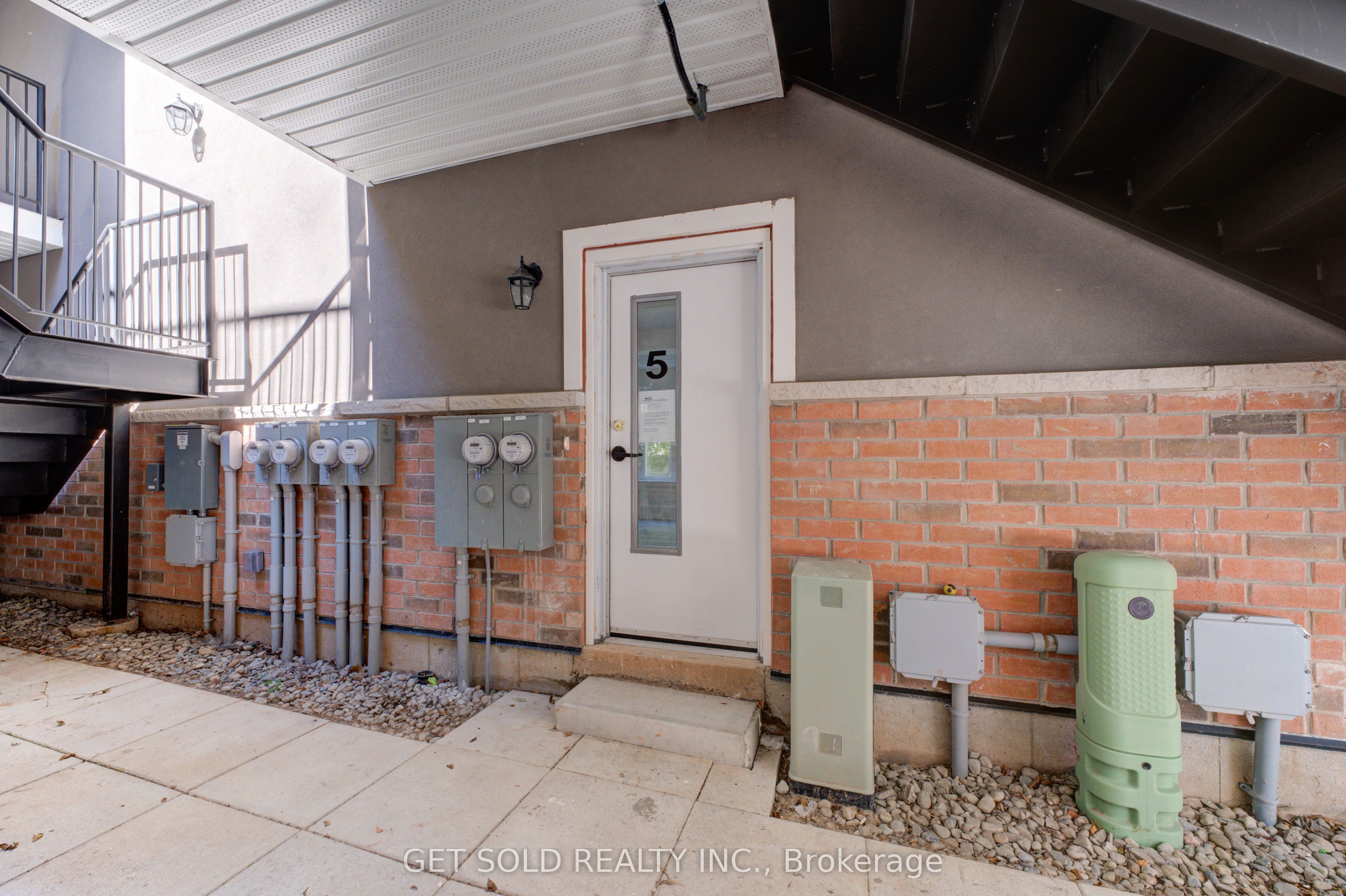 6701 Thorold Stone Road 5 Property Photo 27