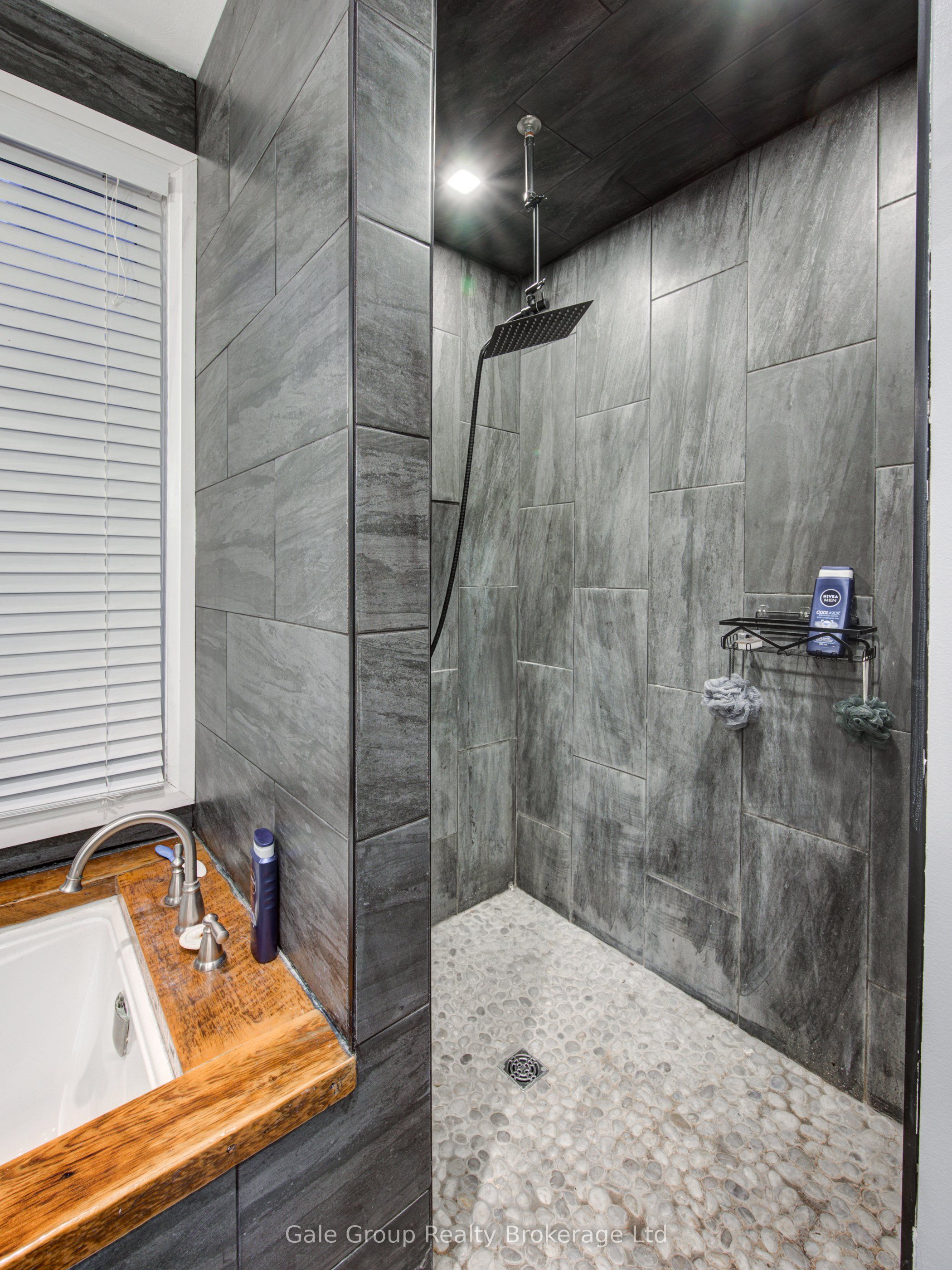 83 Oxford Street Property Photo 19