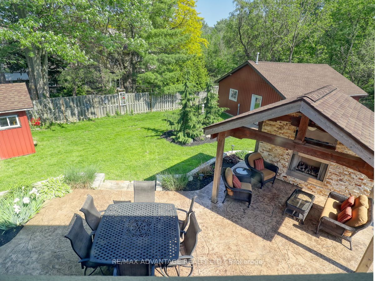 43 Lynngate Grove Property Photo 3