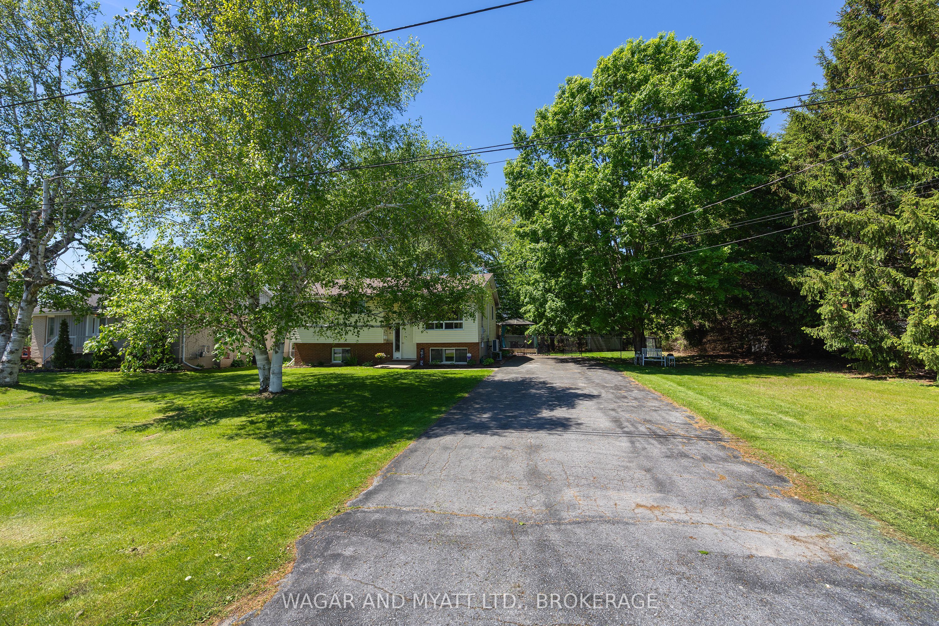 39 Riverview Drive Property Photo 3