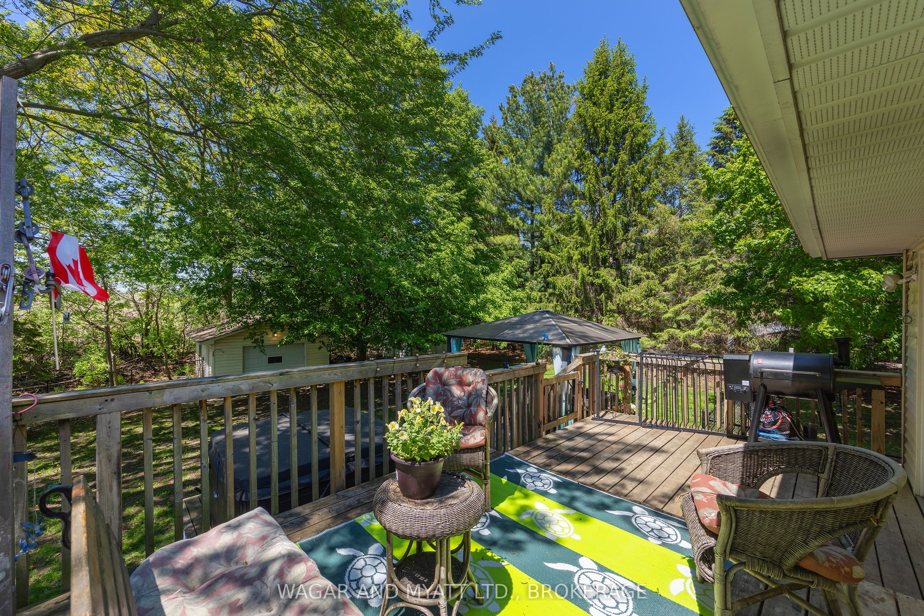 39 Riverview Drive Property Photo 18