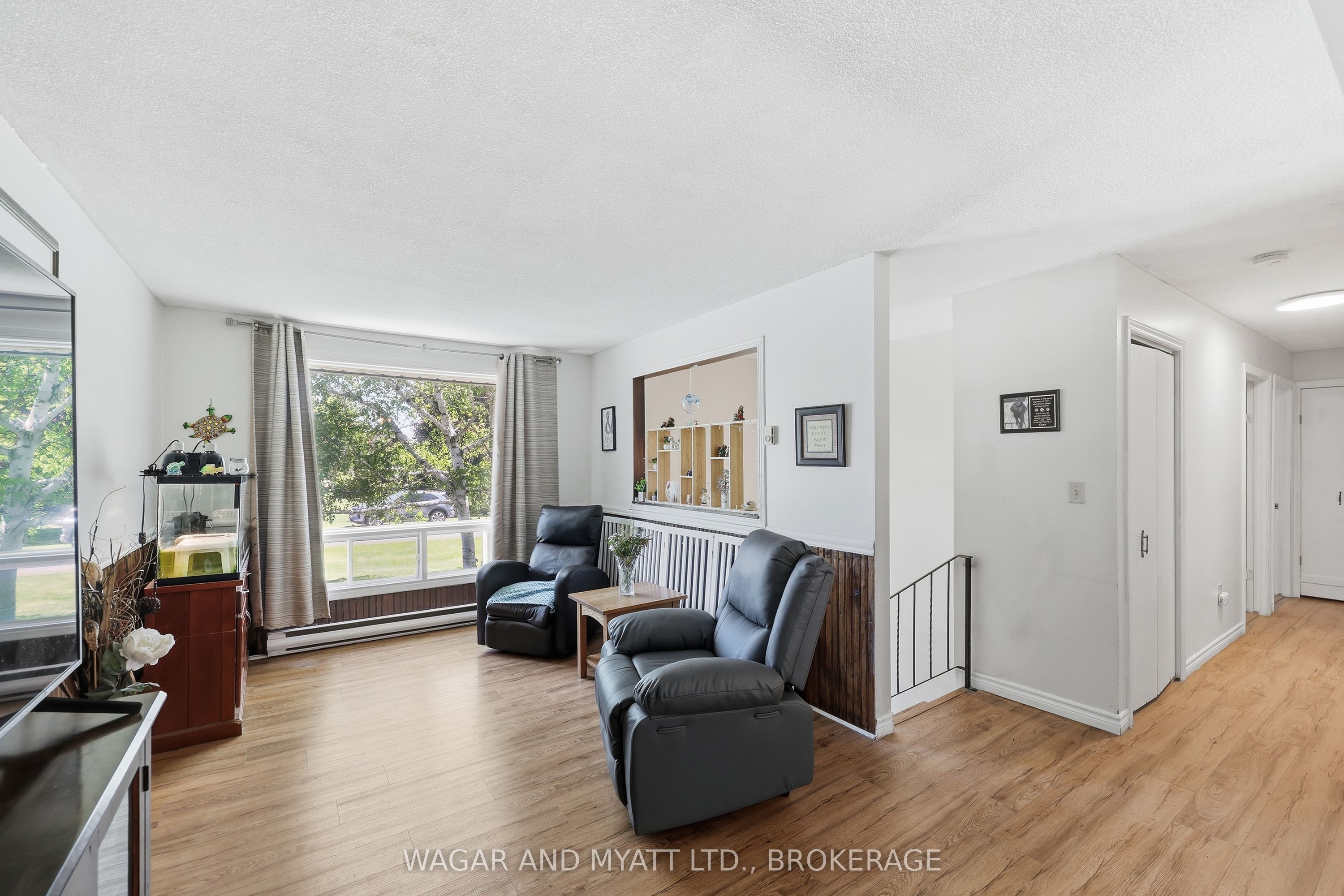 39 Riverview Drive Property Photo 23