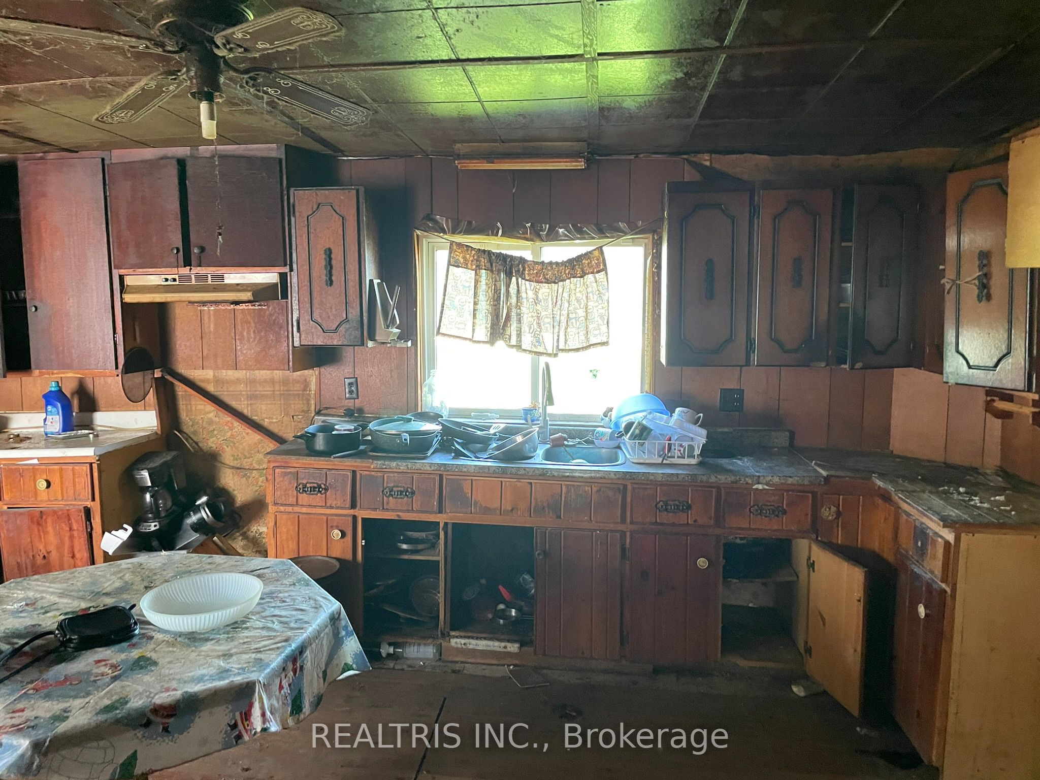 682419 260 Side Road Property Photo 20