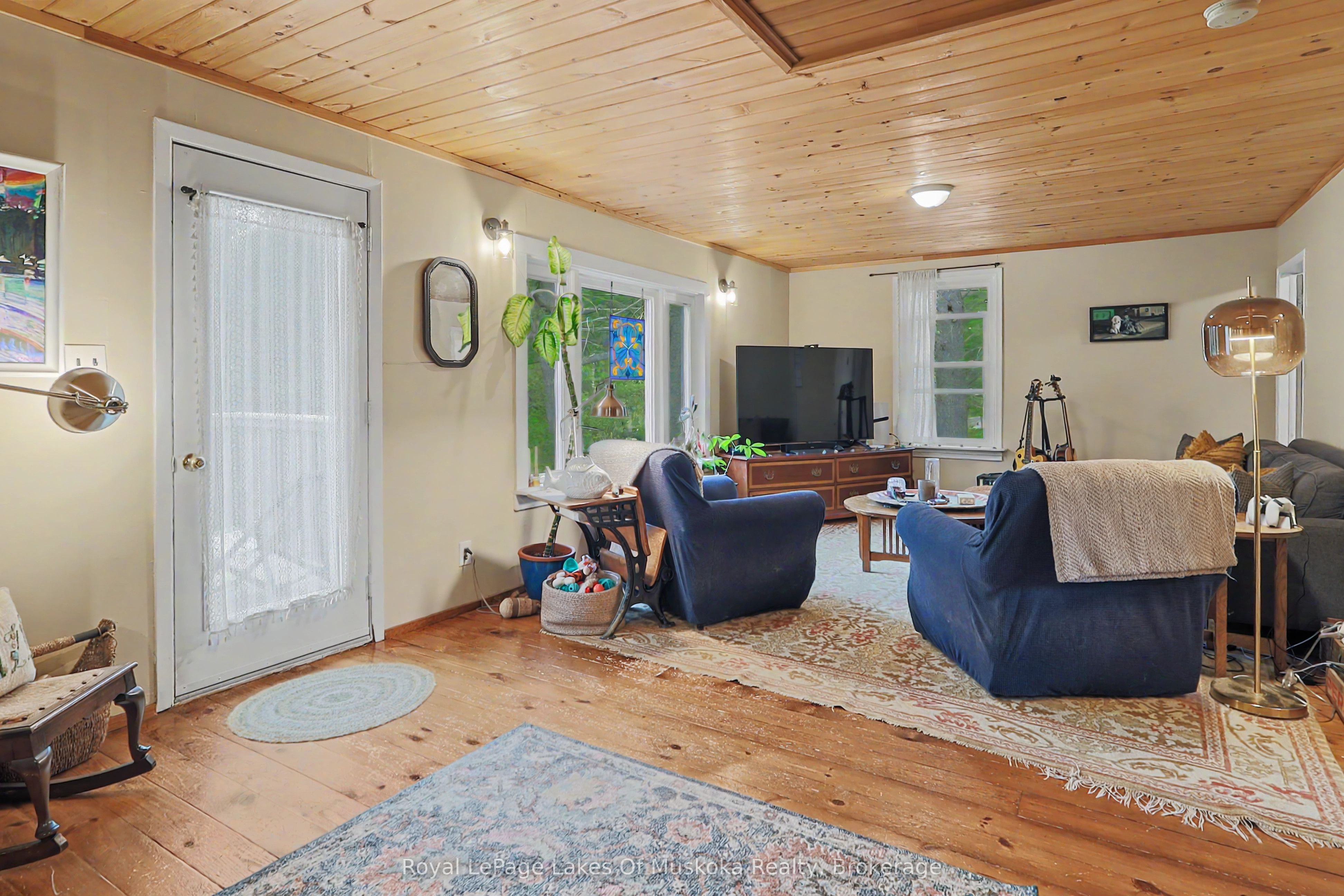 1003 Kelly Road Property Photo 7