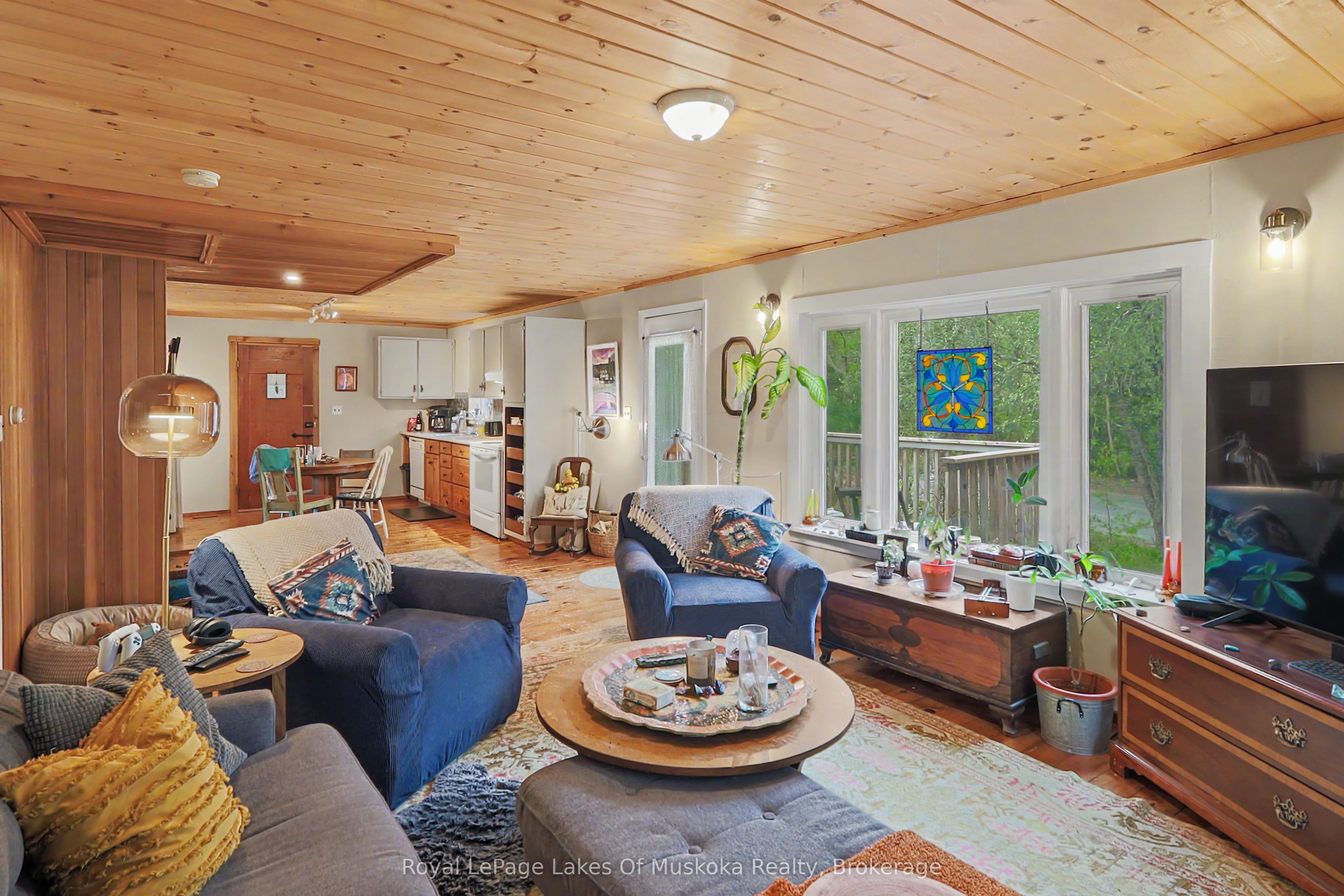 1003 Kelly Road Property Photo 8