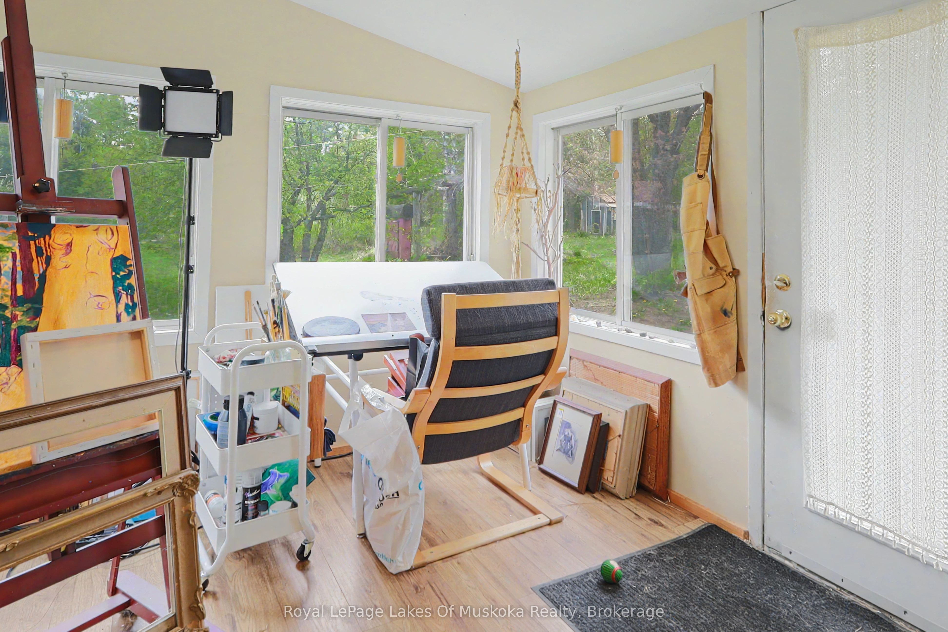 1003 Kelly Road Property Photo 11