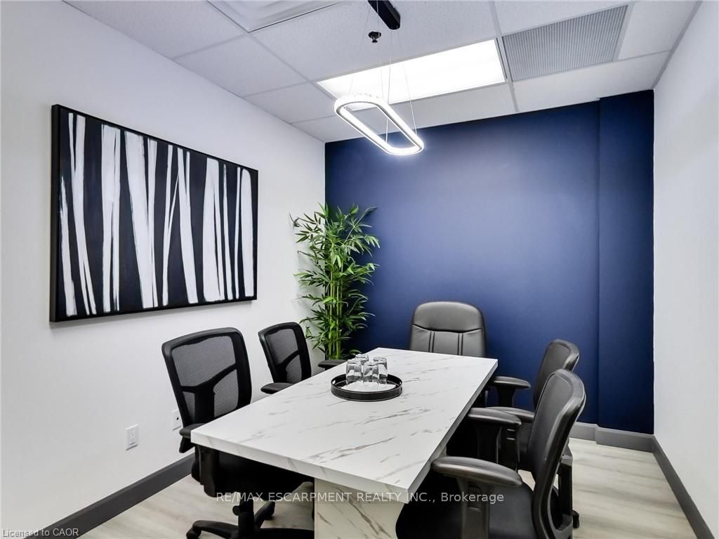 1100 South Service Road 104a Property Photo 18