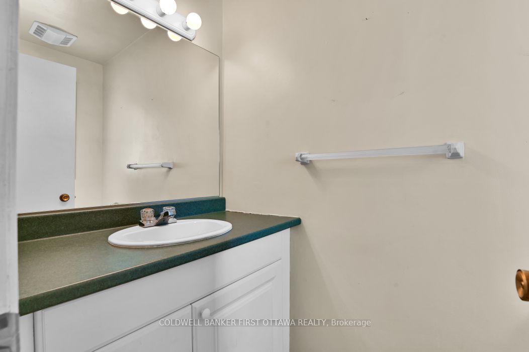 86f Seyton Drive Property Photo 9