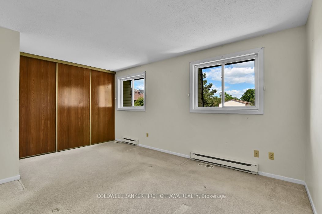 86f Seyton Drive Property Photo 17
