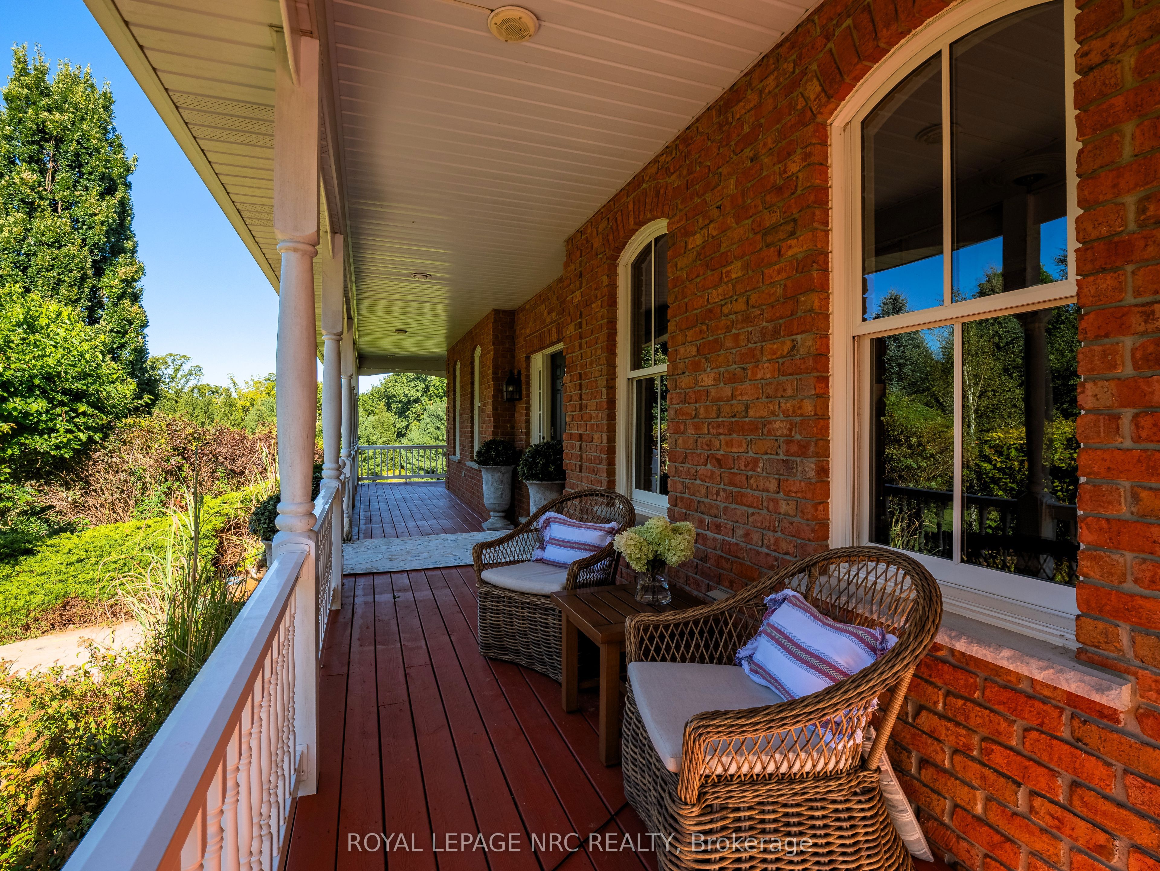 2960 Holland Road Property Photo 4