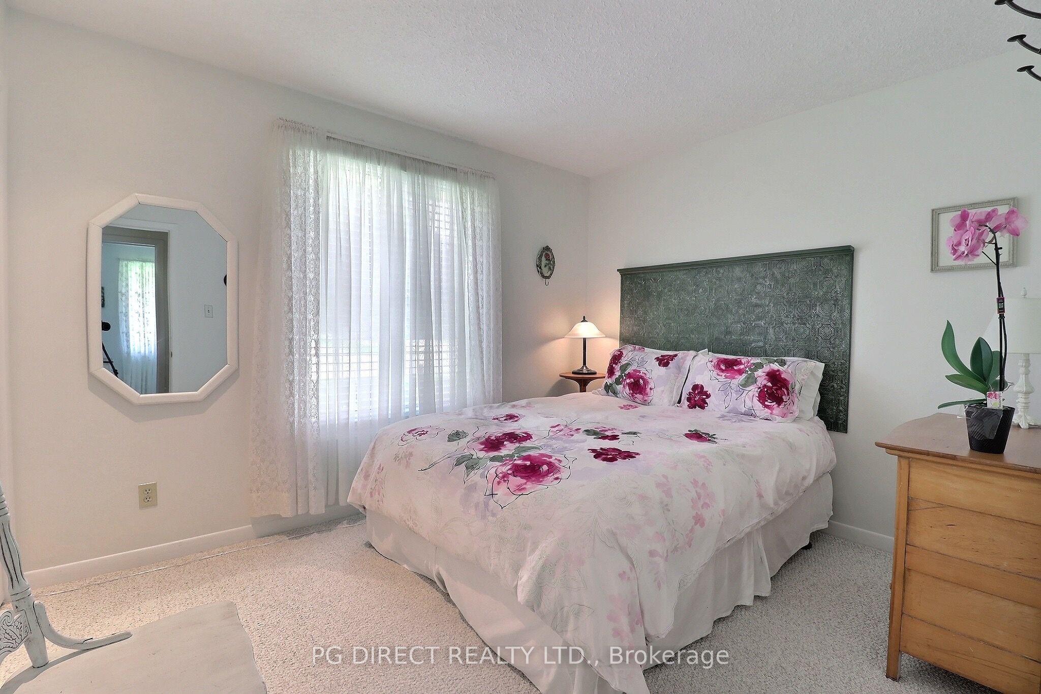 188 Byron Avenue Property Photo 8