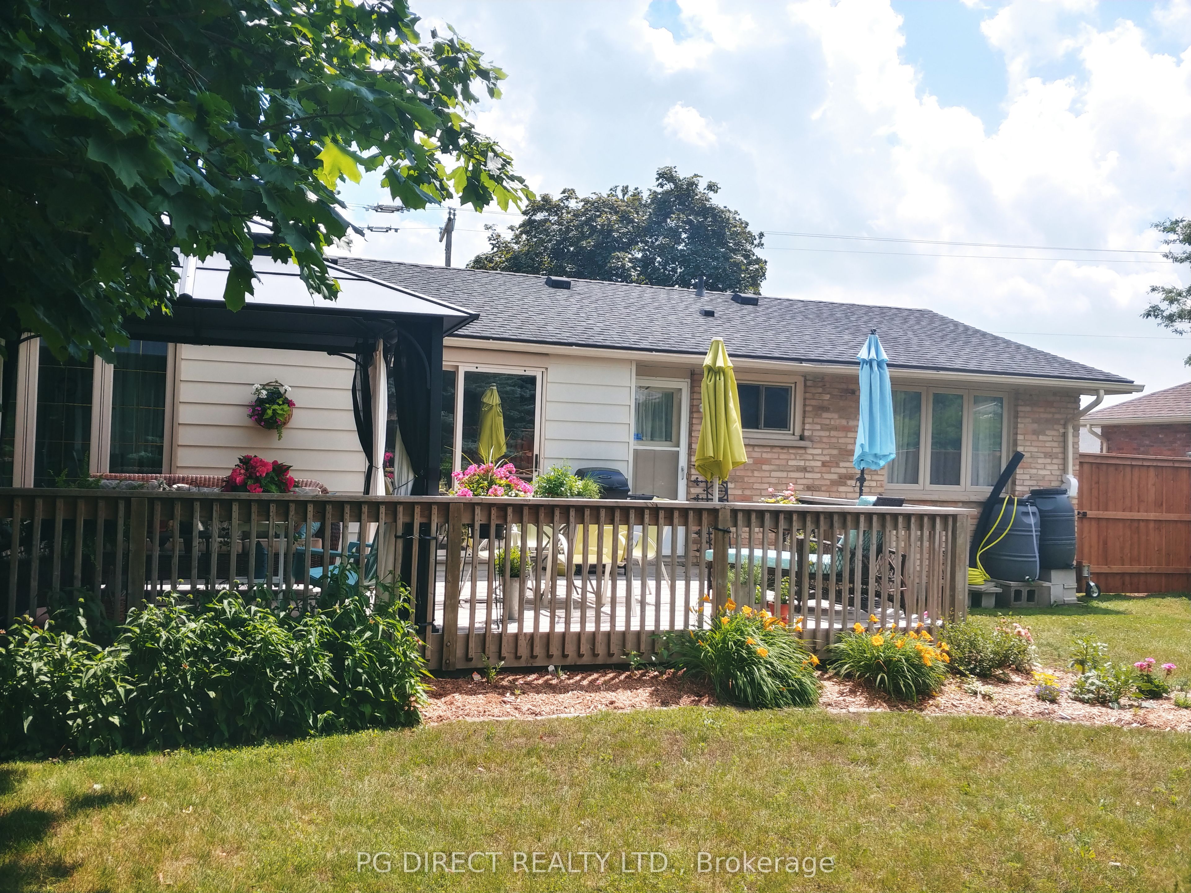 188 Byron Avenue Property Photo 16