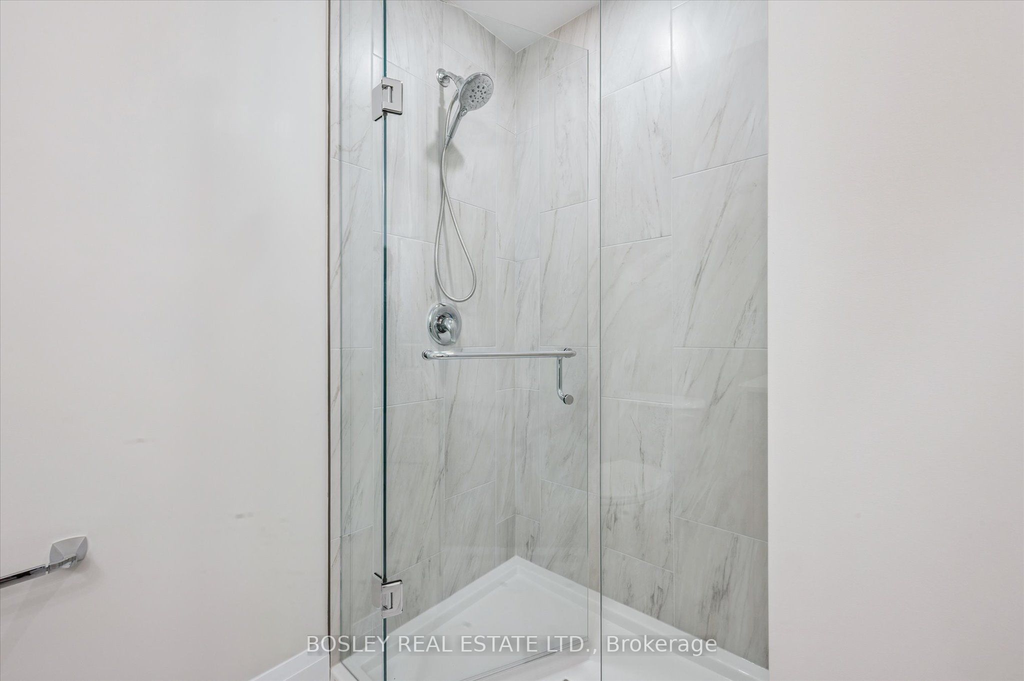 111 Catherine Street Property Photo 15