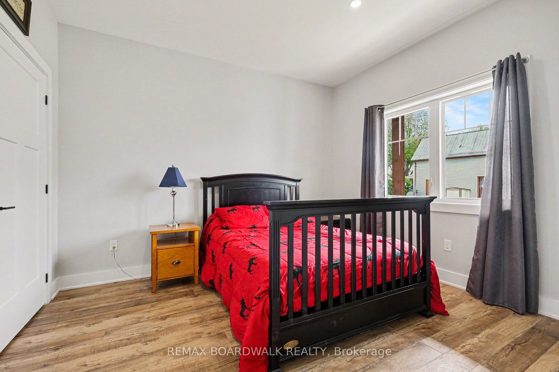 58 Adelaide Street Property Photo 5