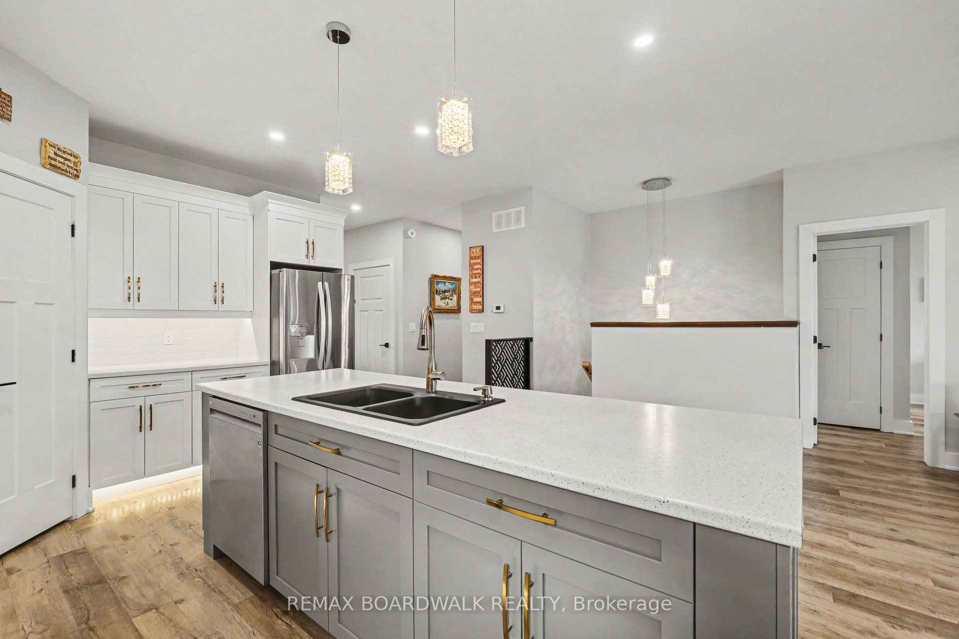 58 Adelaide Street Property Photo 7