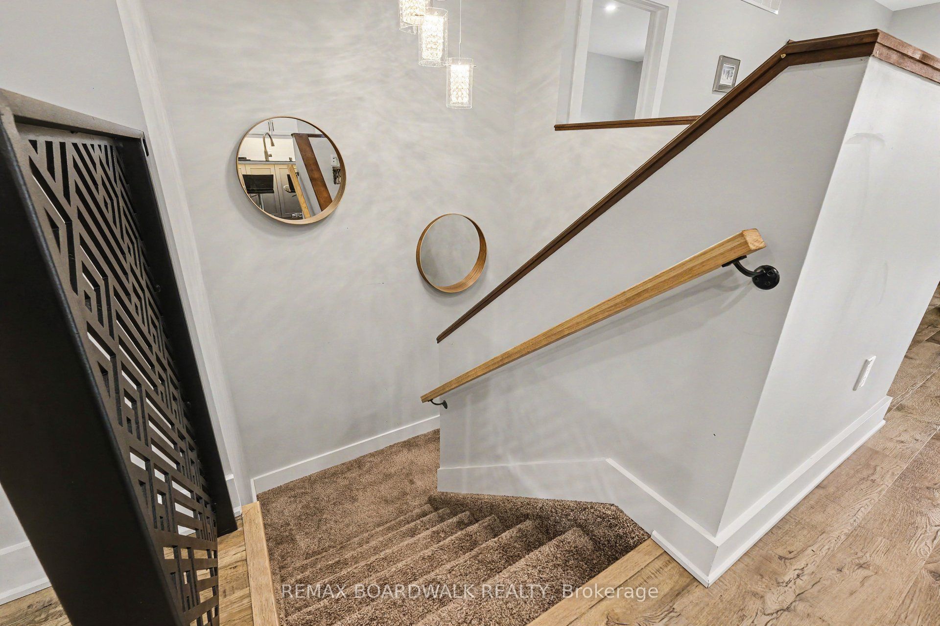 58 Adelaide Street Property Photo 17