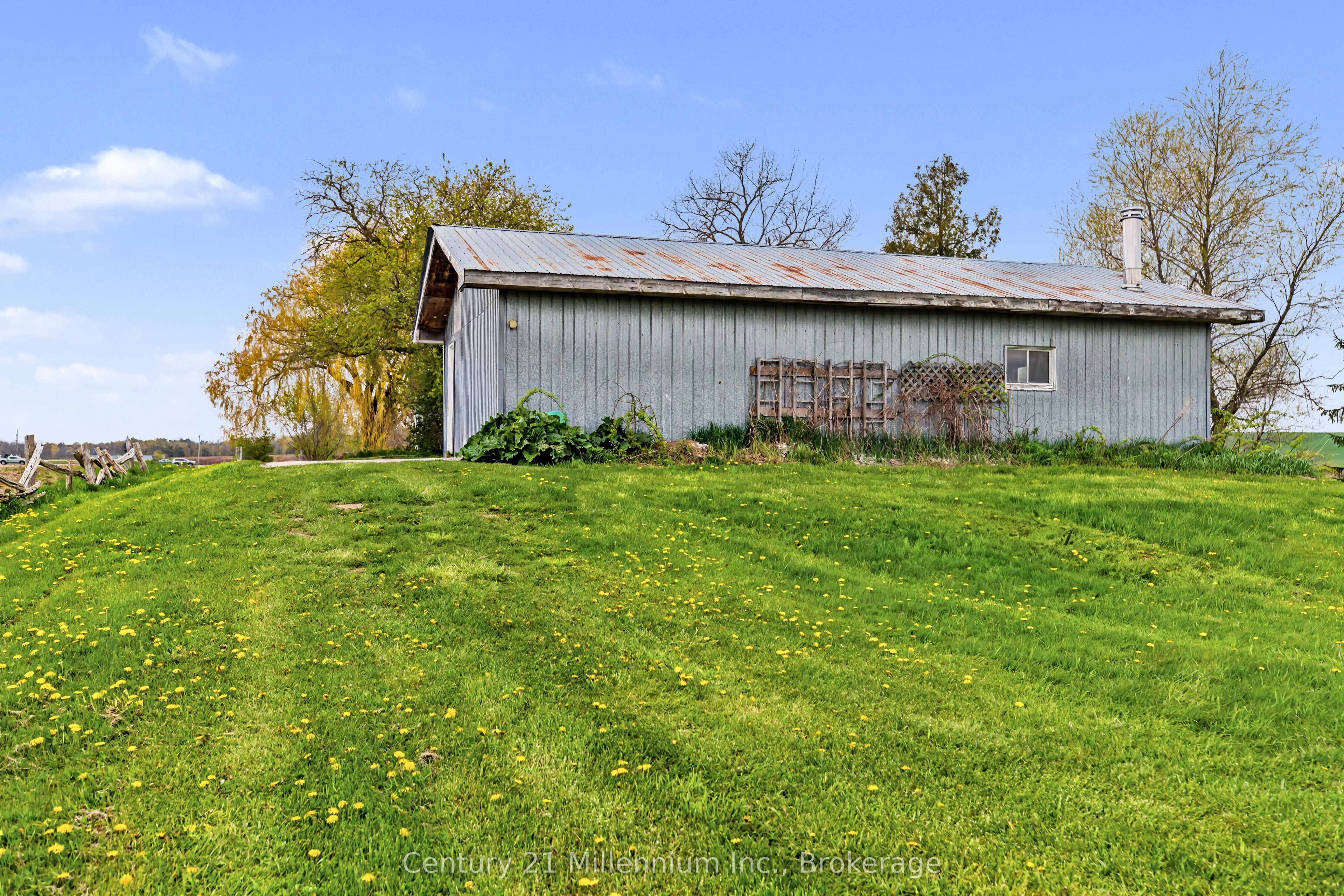 4758 Bruce 3 Road Property Photo 38
